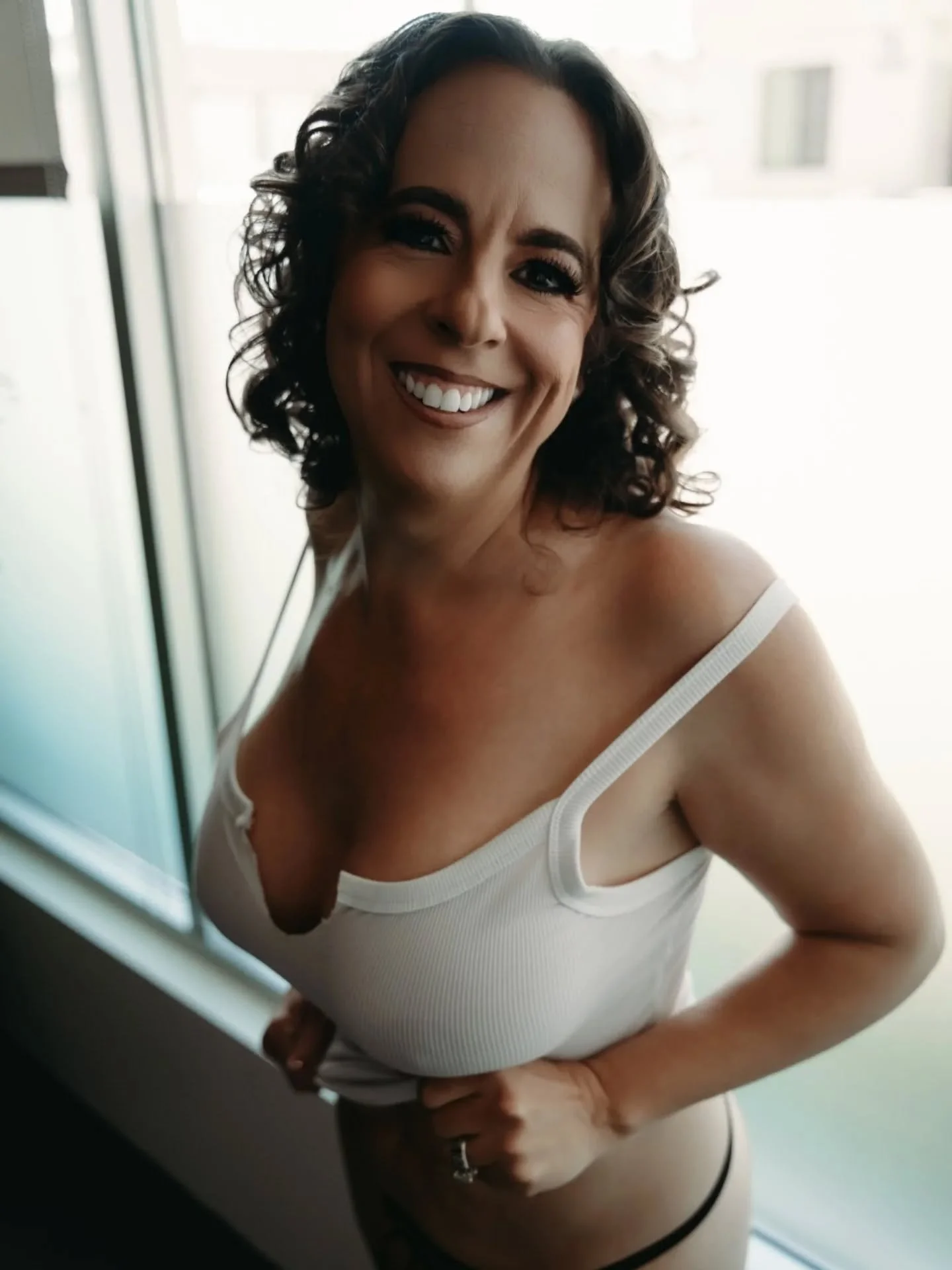 📍BIG NEWS: Our Tempe location will be closing end of March!

Tho we've loved having multiple locations, the last chance to grab a session in our Tempe location will be March 20th!

If you're in the Phoenix area and want to stay closer to the city fo