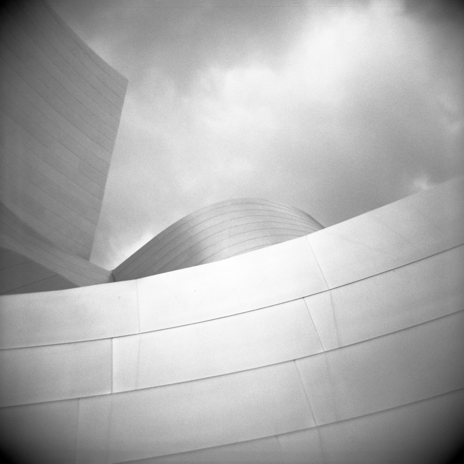 0805disneyhall.jpg