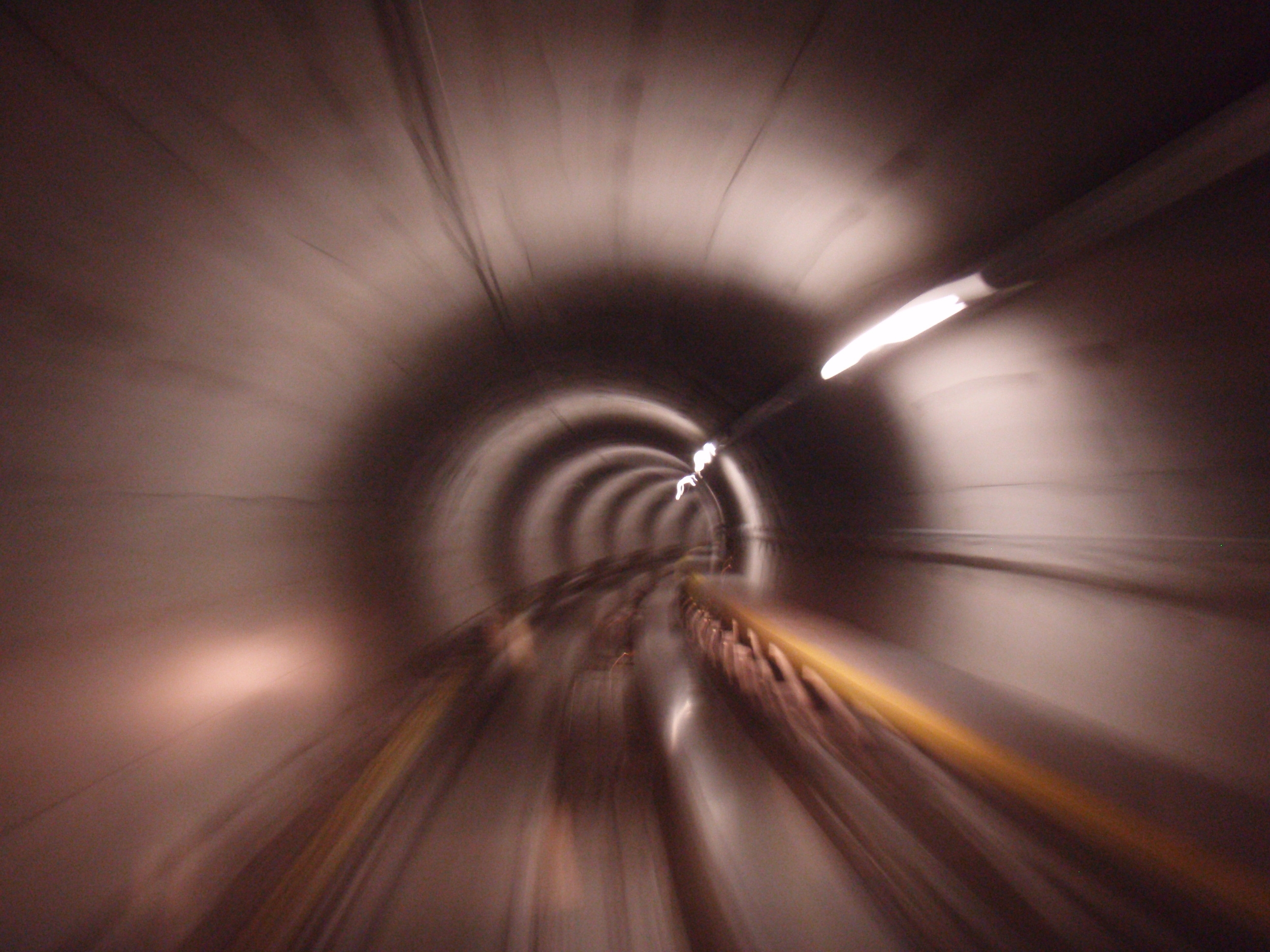 Zurich tunnel.jpg