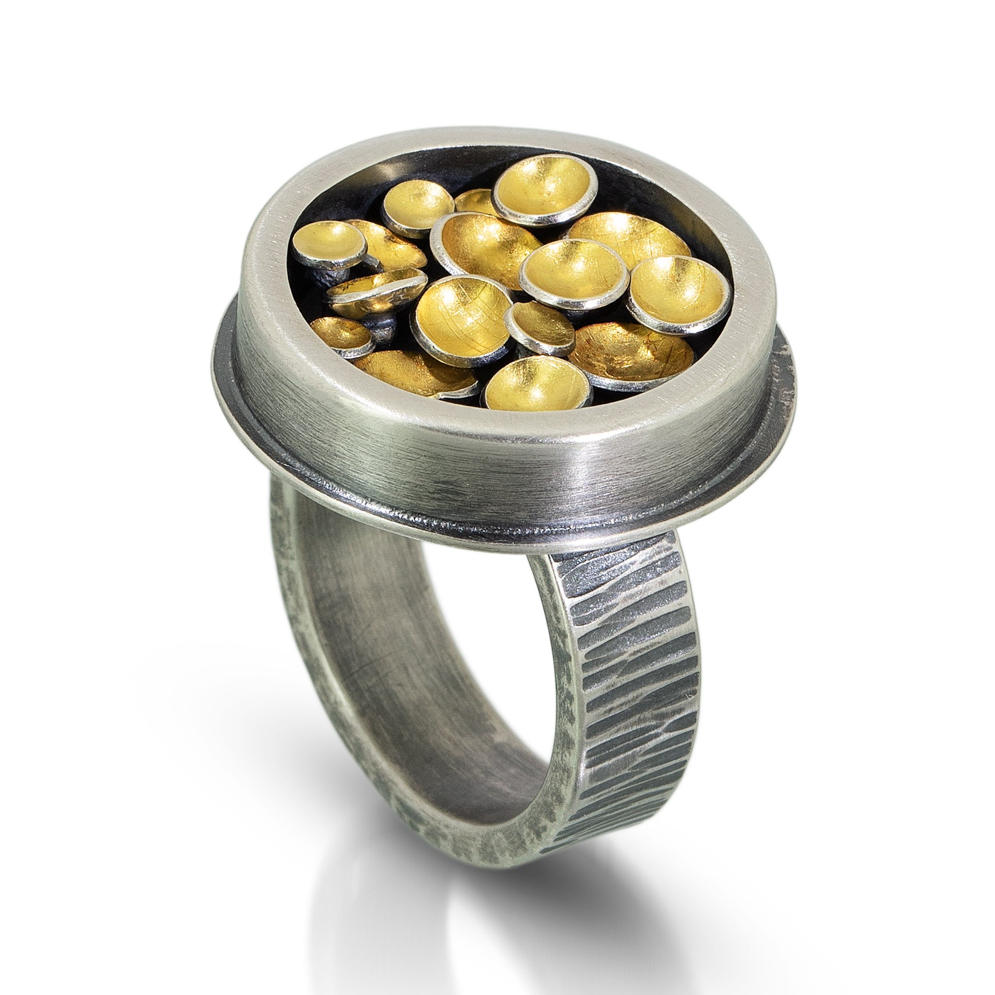 Mond Gold Cups Ring