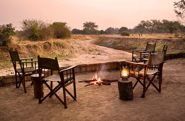 Primal-Pathways-South_Luangwa_Walking-Safari-Chik-Camp-Fire.jpg