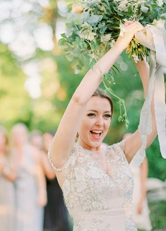 CG ThrowAway Bouquet — Orchids By Lupe