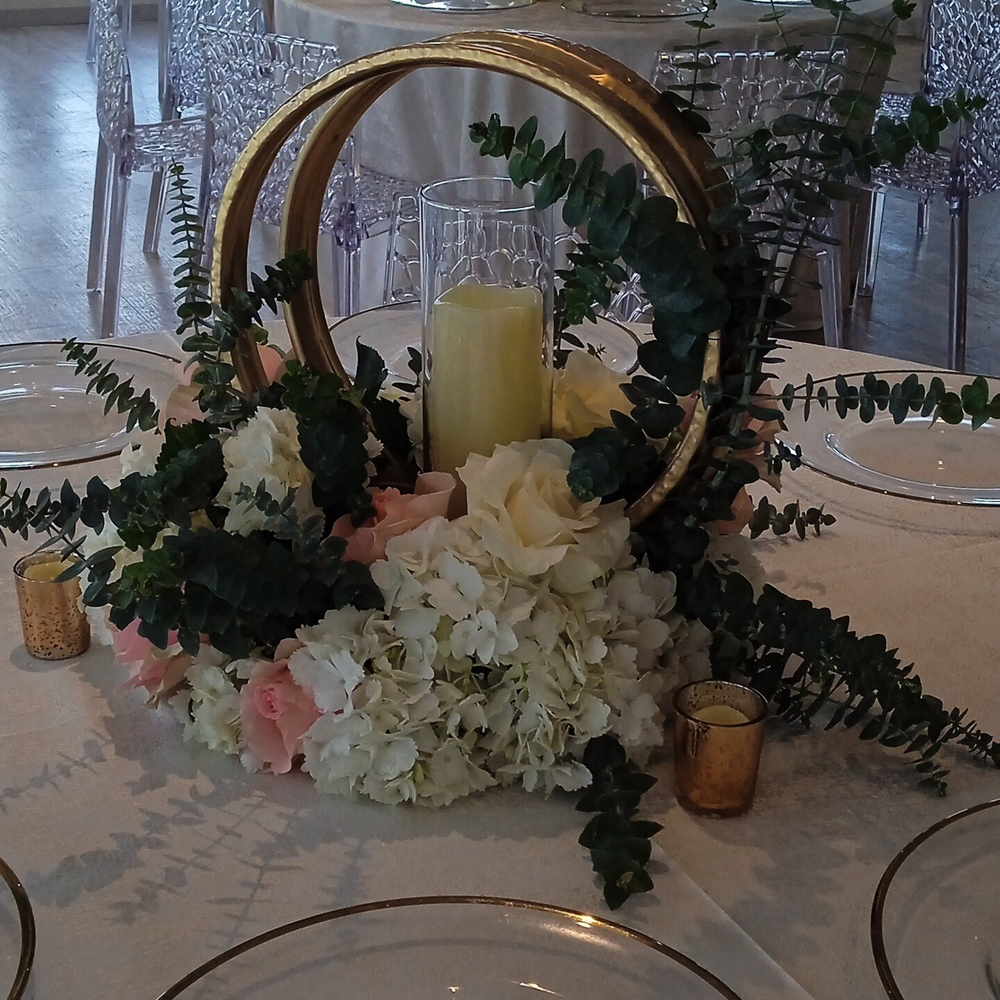 Wedding at Seafair! Romantic floral arrangements!