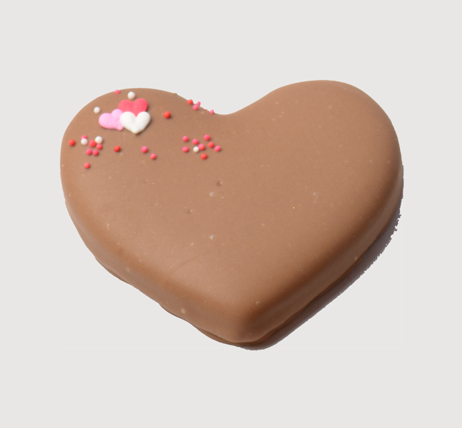 2 Oz Valentines Heart Wider Border.png