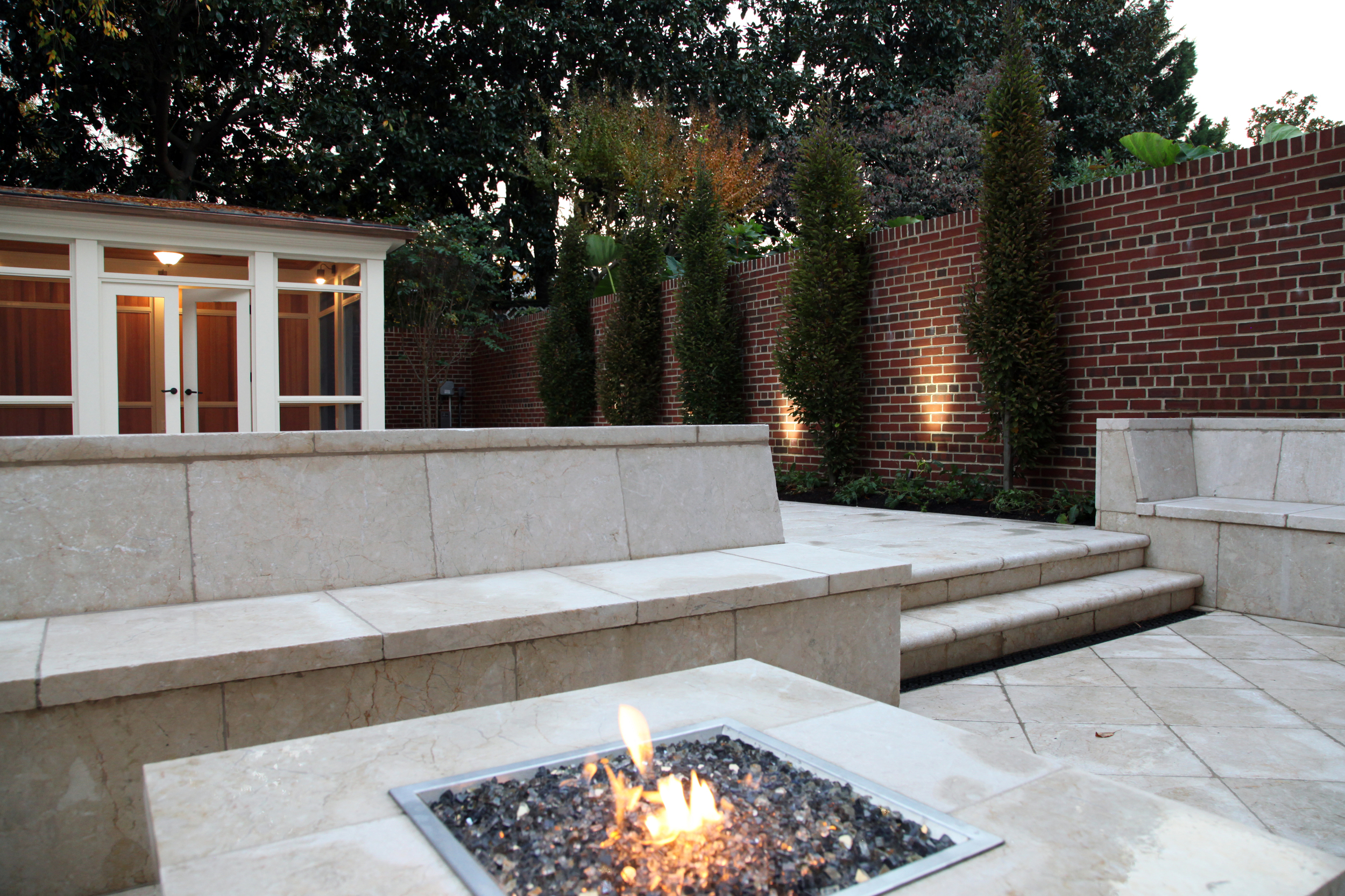   Project Location: &nbsp;Washington, DC (Georgetown)  Completion: &nbsp;Summer 2015  General Contractor: &nbsp;OldeTowne Historic Landscape  Primary Material Palette: &nbsp;Crema Eda marble, brick, cedar, copper  Photos By: &nbsp;Moody Landscape Arc