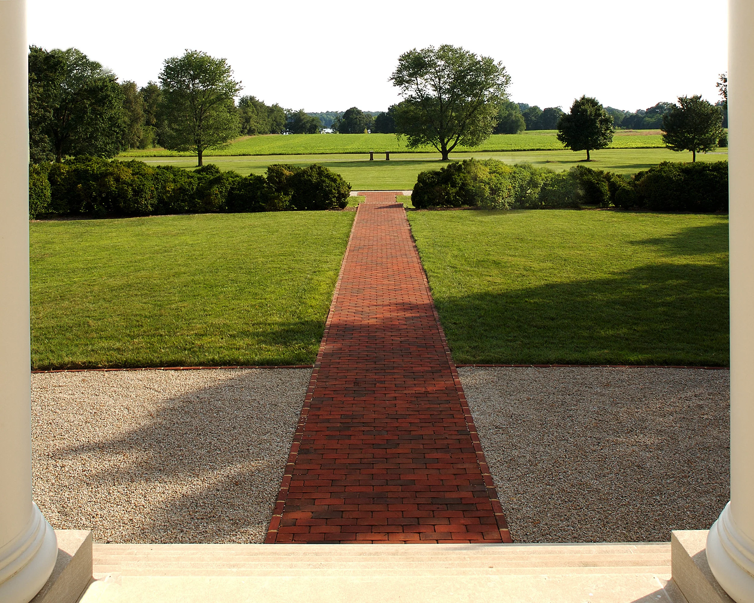 Project Location: Wye Island, Maryland Completion: 2004 Project Architect: Neumann Lewis Buchanan Photos By: Victoria Cooper Awards: Philip Trammell Shutze Award, Institute of Classical Architecture, 2010