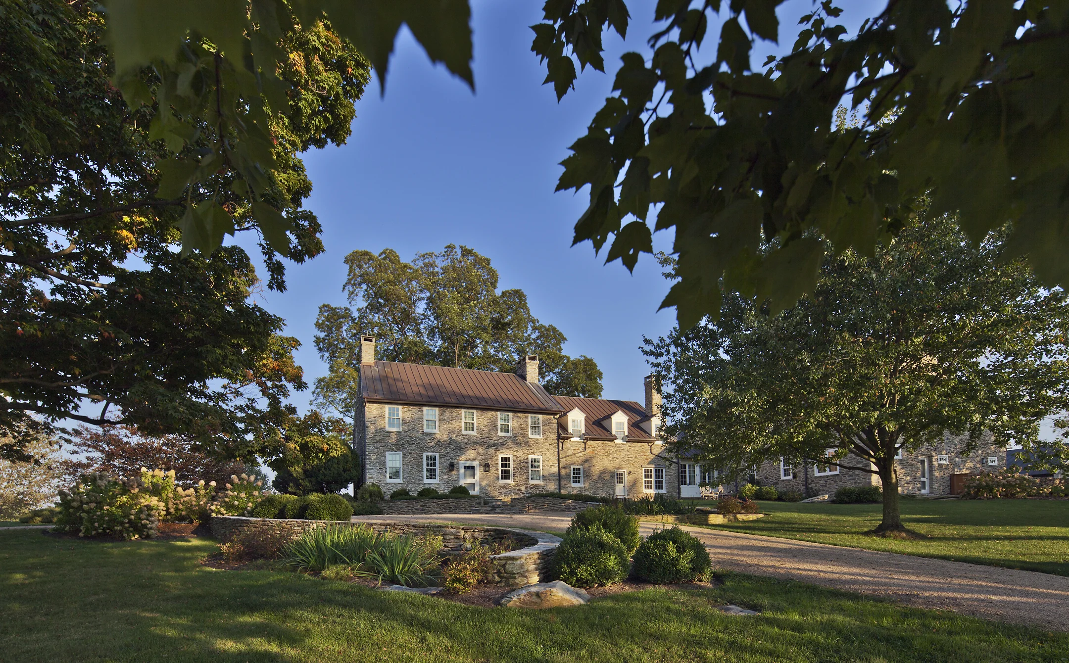 Project Location: Middleburg, Virginia Completion: 2011 General Contractor: Potomac Valley Builders, Chapel Valley Landscape Primary Material Palette: fieldstone, black locust, cedar Photos By: Allen Russ Awards: Merit Award, American Society of Landscape Architects Maryland Chapter, 2014
