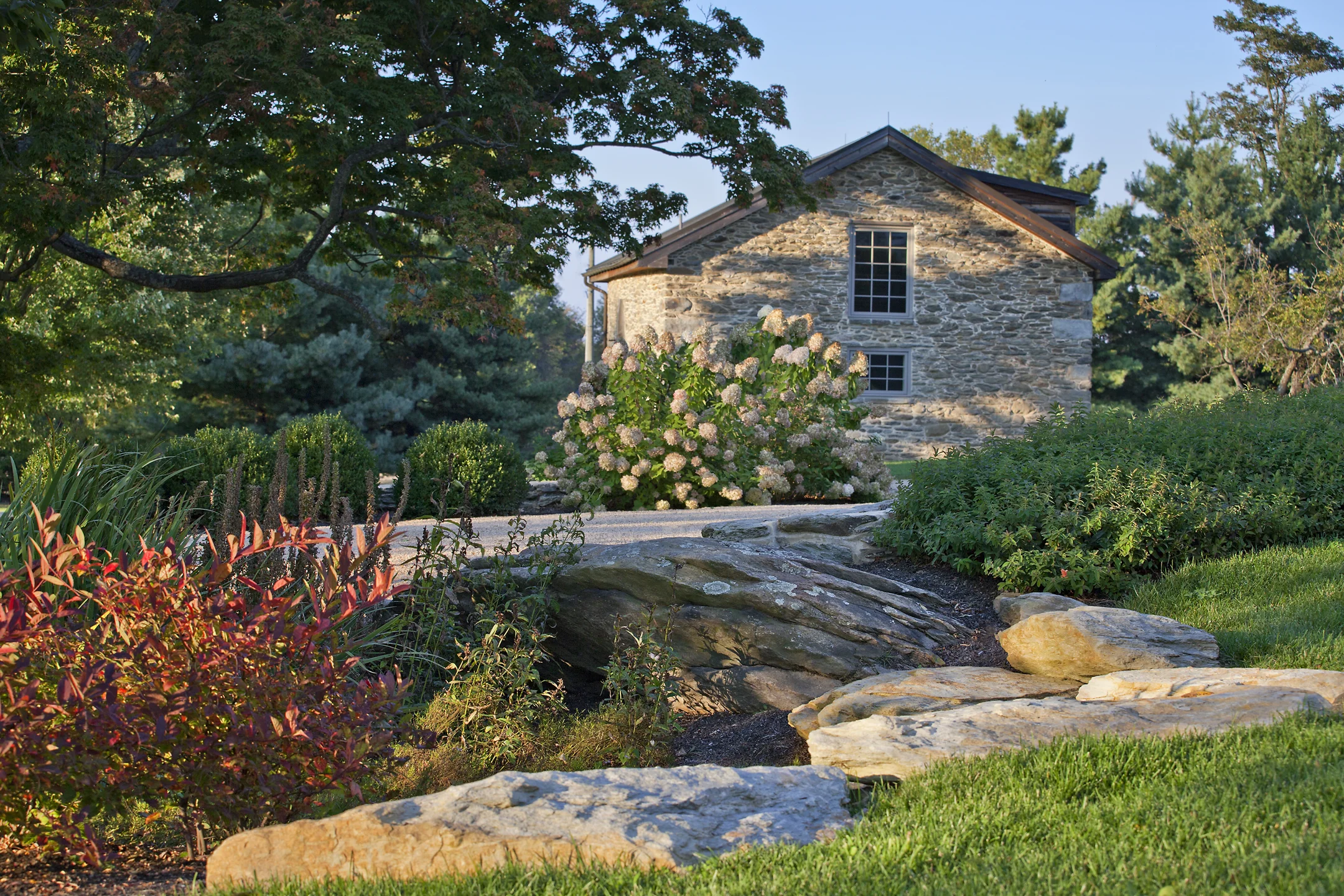 Project Location: Middleburg, Virginia Completion: 2011 General Contractor: Potomac Valley Builders, Chapel Valley Landscape Primary Material Palette: fieldstone, black locust, cedar Photos By: Allen Russ Awards: Merit Award, American Society of Landscape Architects Maryland Chapter, 2014