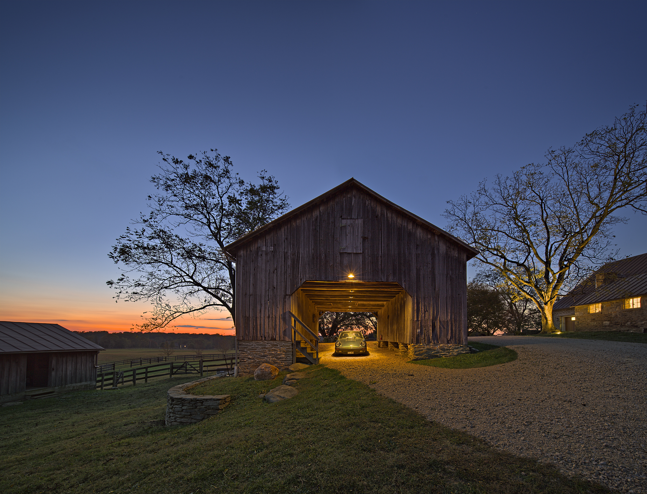   Project Location:&nbsp; Middleburg, Virginia &nbsp; &nbsp;  Completion: &nbsp;&nbsp;2011  General Contractor:&nbsp; &nbsp;Potomac Valley Builders, Chapel Valley Landscape  Primary Material Palette:&nbsp; fieldstone, black locust, cedar  Photos By: 