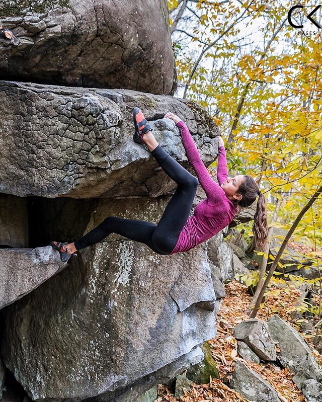 Steph working Rocky Horror Scary Mantel V8 yesterday. Bit of a sketchy top out with only a thin seam to get the job done.