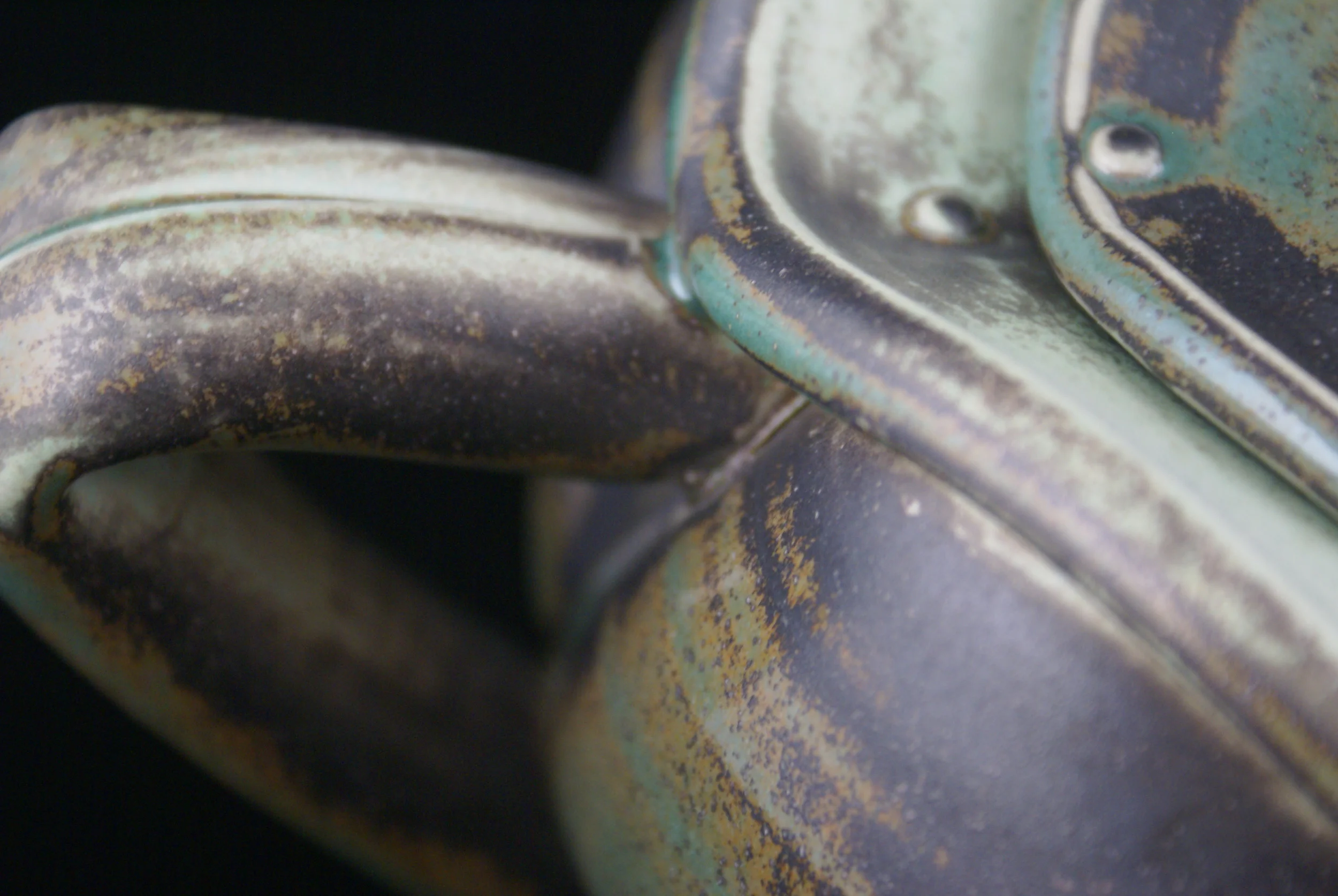 pod teapot, detail