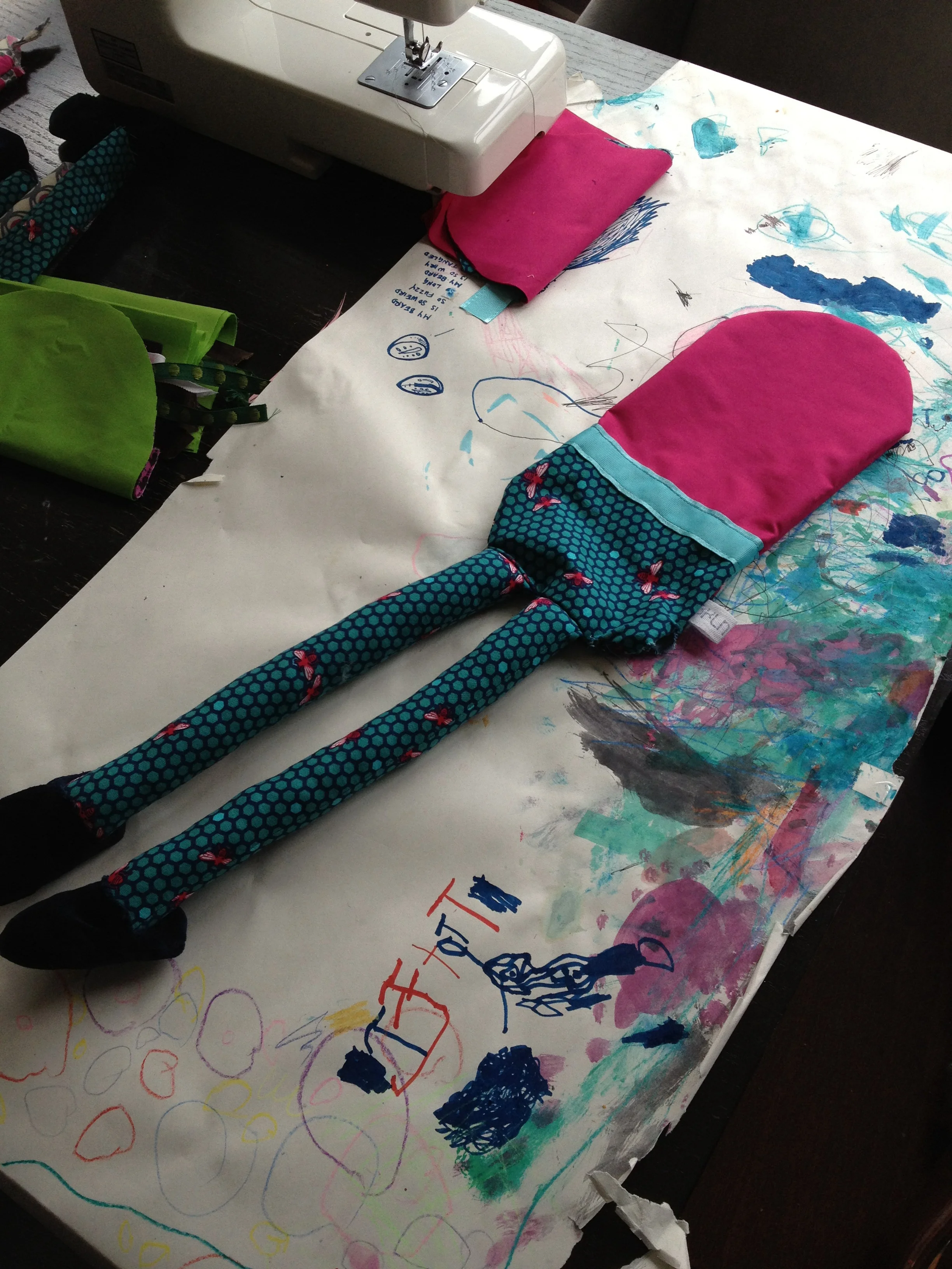 Lil Big Sass (aka LBS) named this one Bodah! Here she is gettin' made atop LBS's layered art.