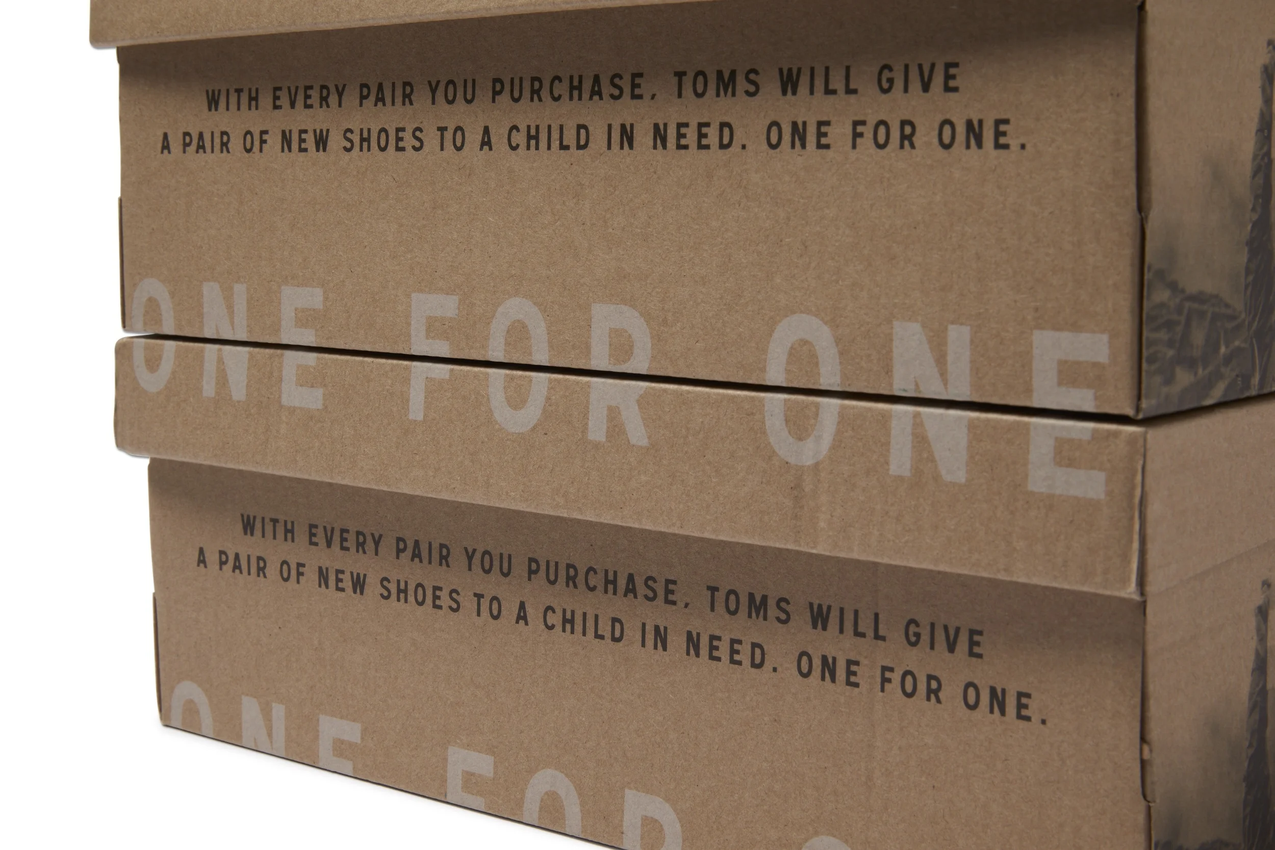 TOM_2015_Shoe_Box2.jpg