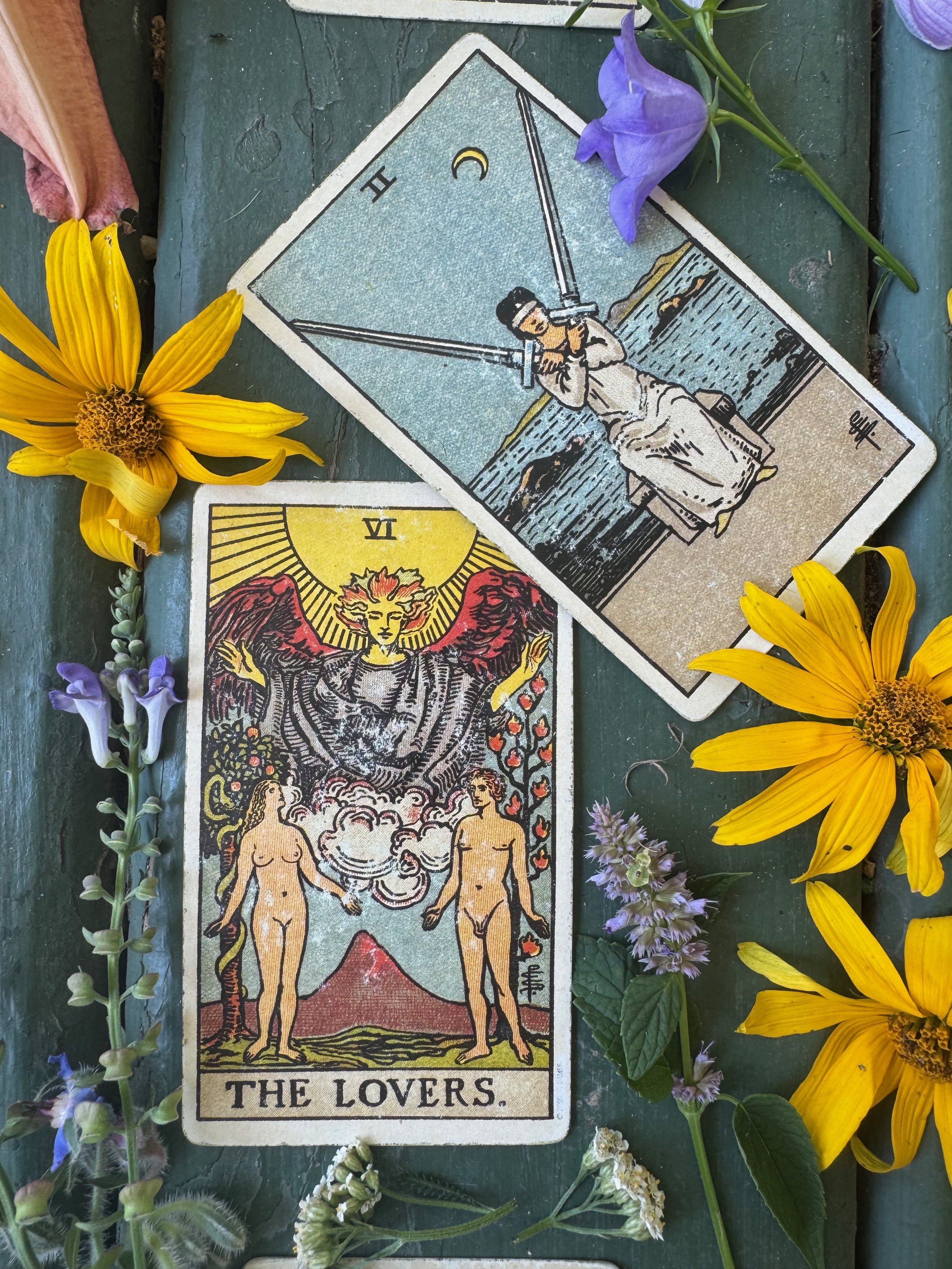 🌗♉︎: The Two of Swords Helps us Break Through  