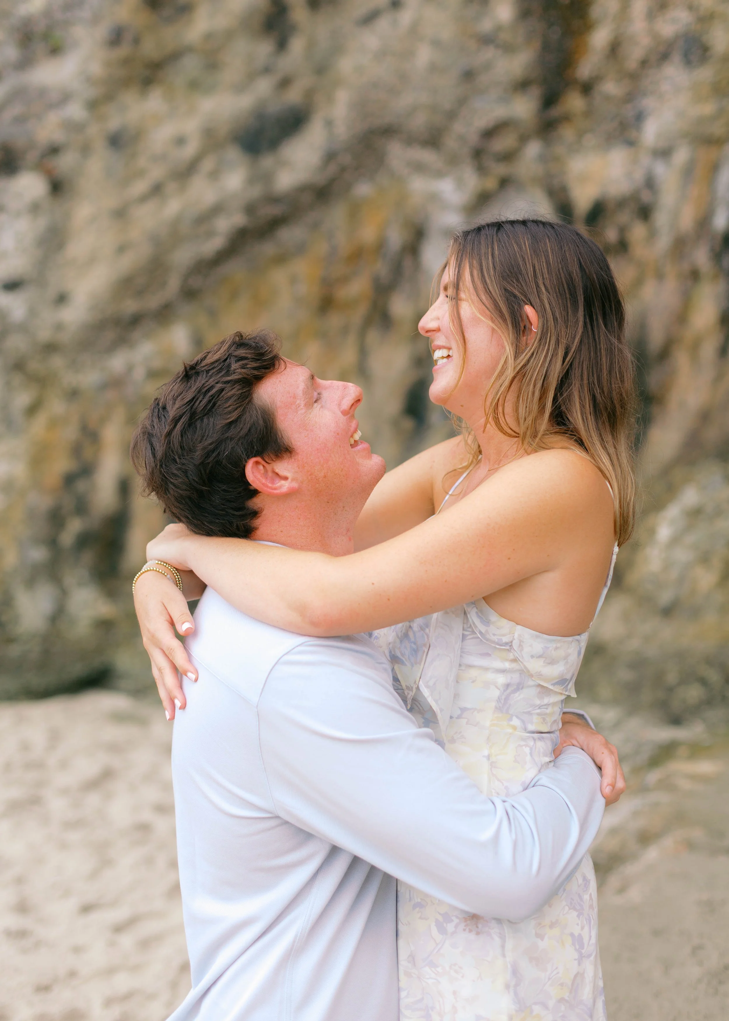 woods-cove-candid-couple-photos-laguna-beach-13.jpg