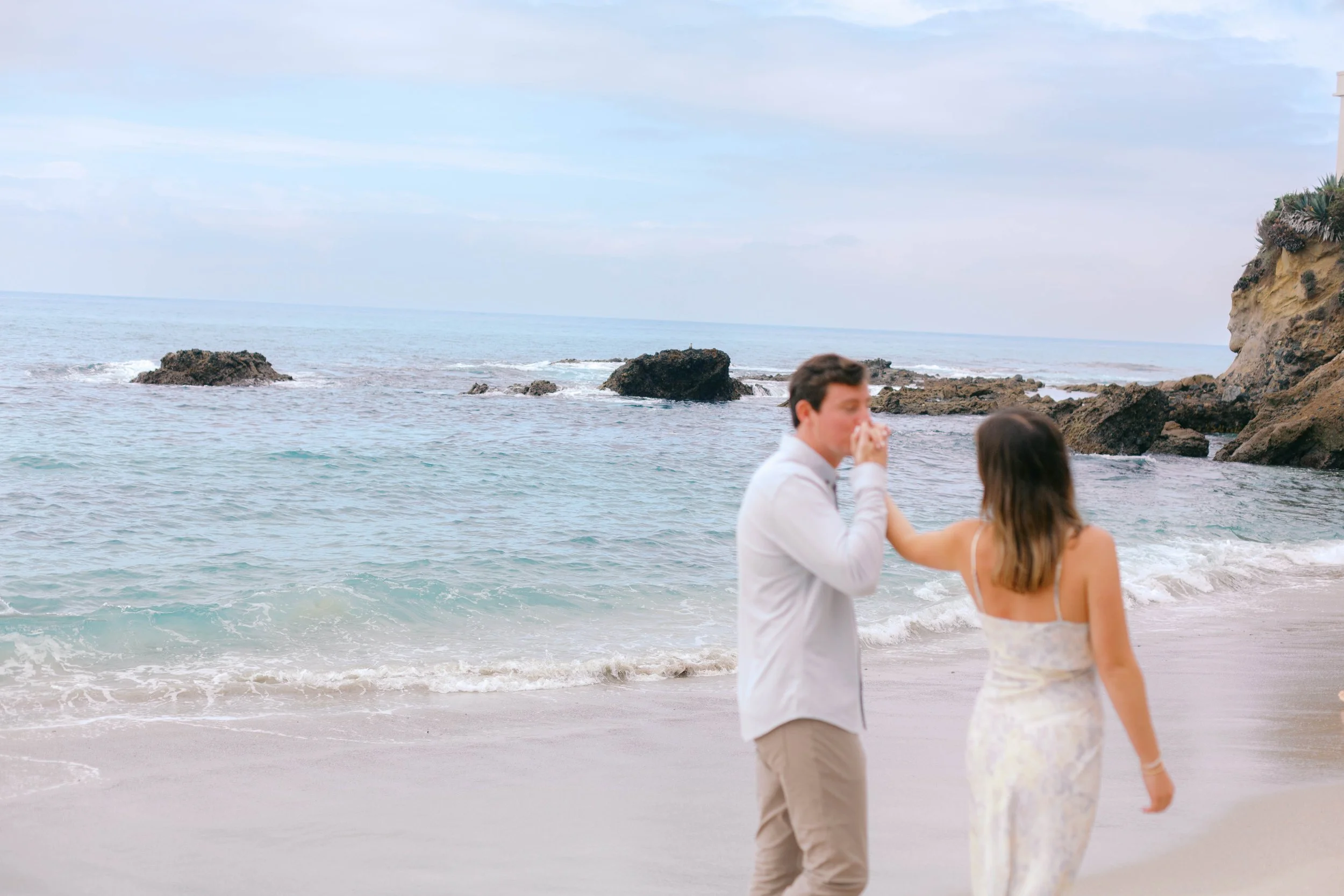 woods-cove-couple-walking-laguna-beach-3.jpg
