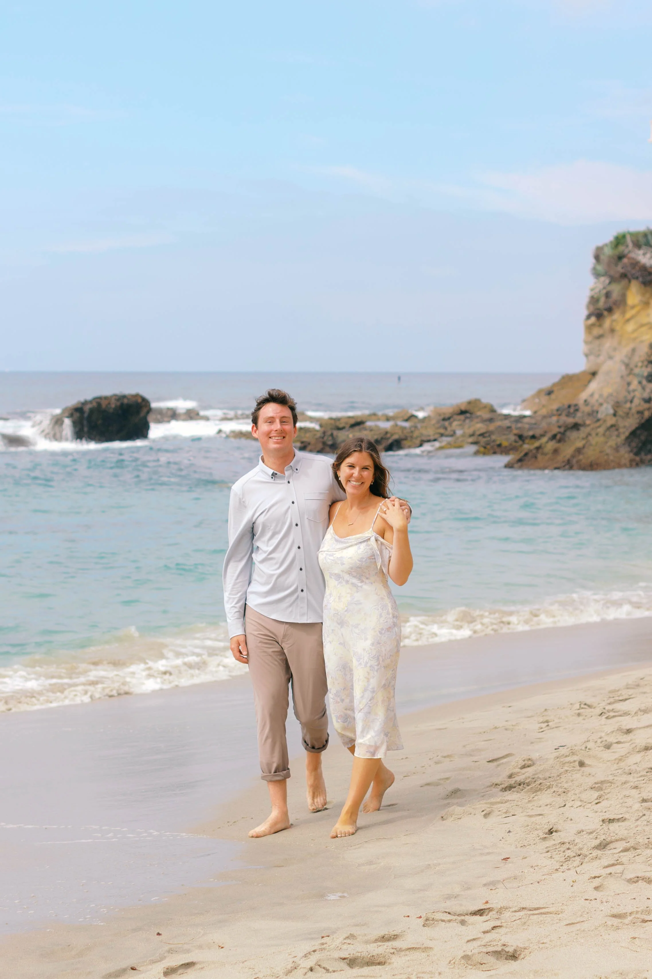 woods-cove-couple-walking-laguna-beach-13.jpg