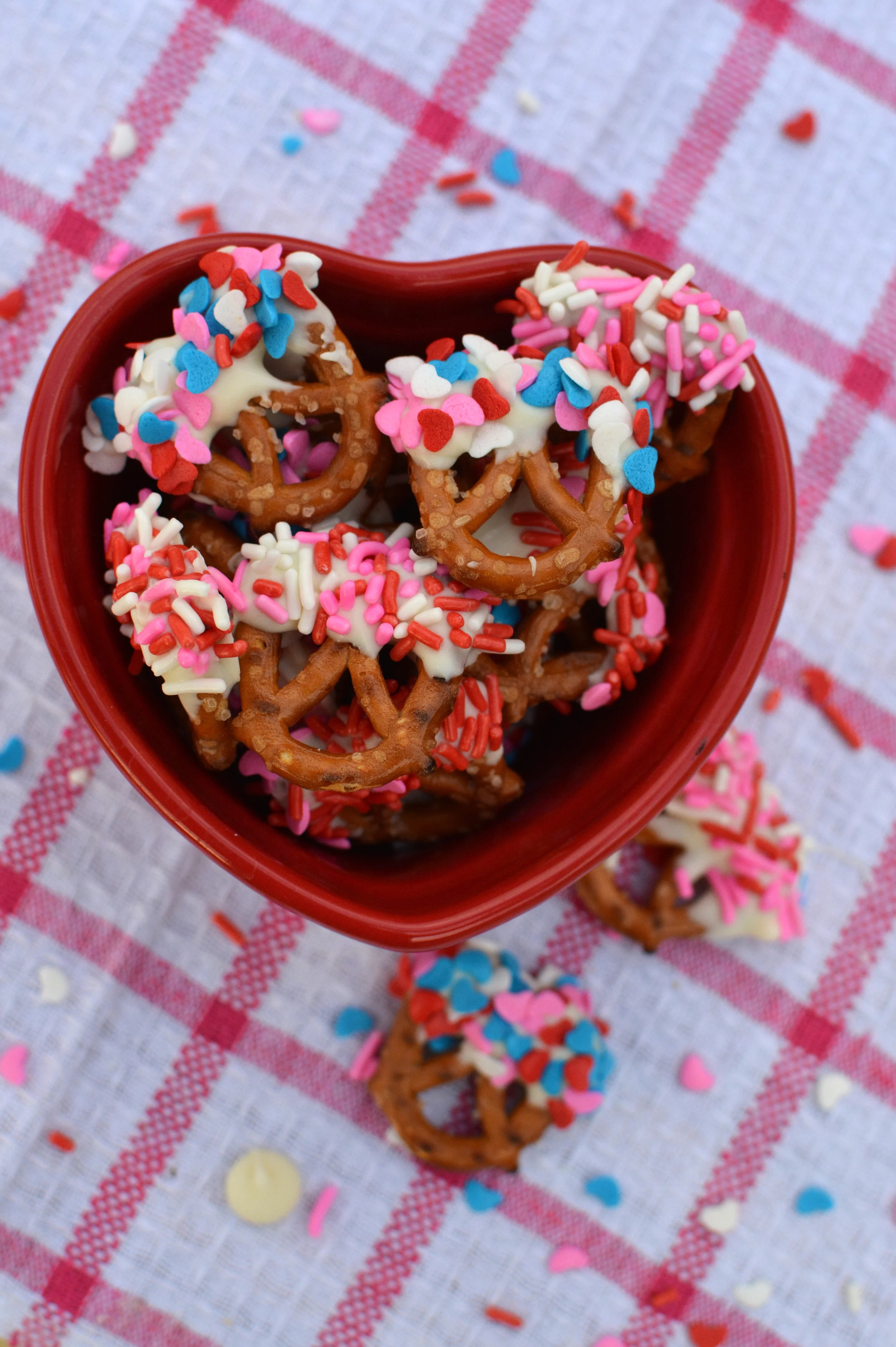   Valentine's Day Pretzels  