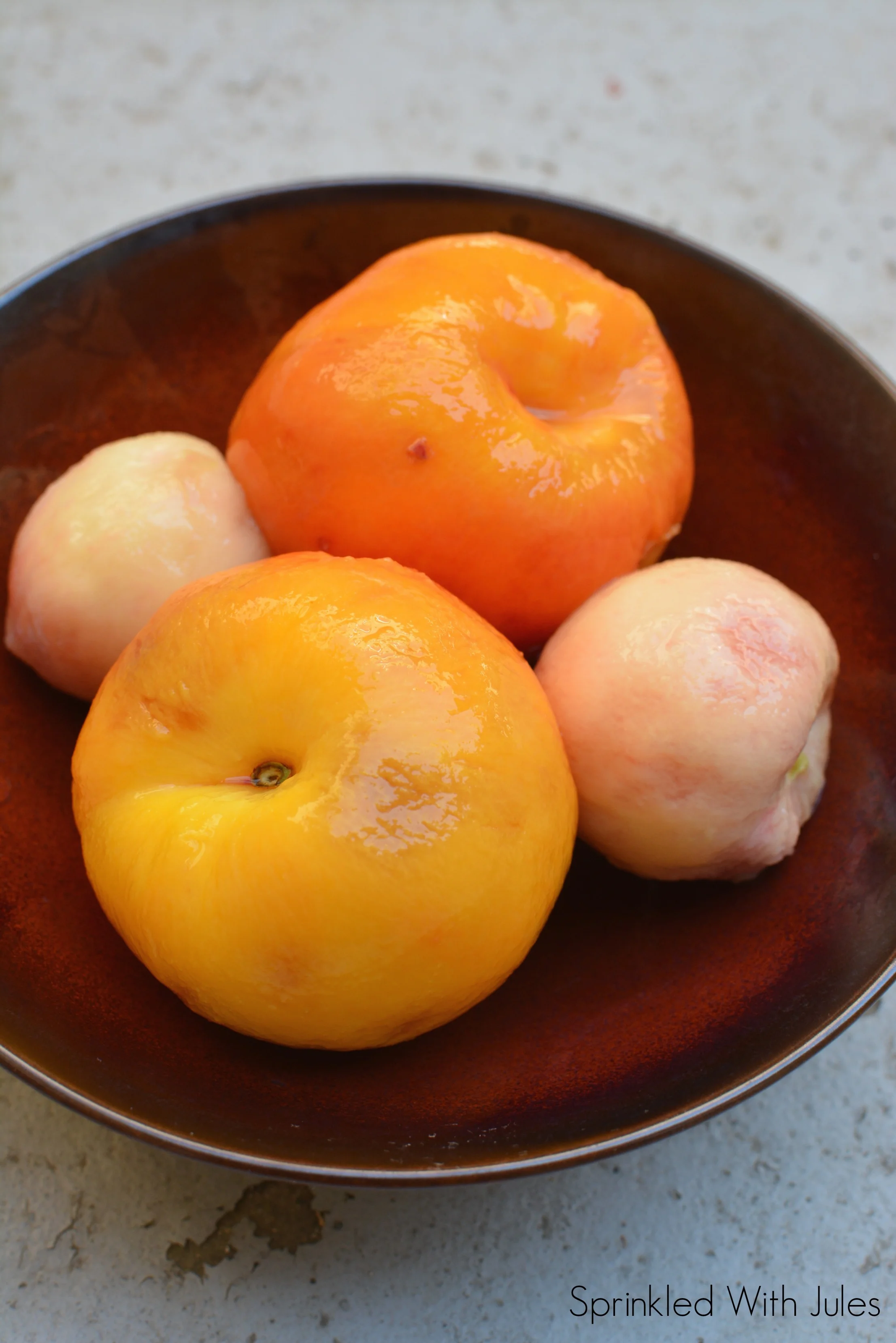   How to Blanch Peaches  