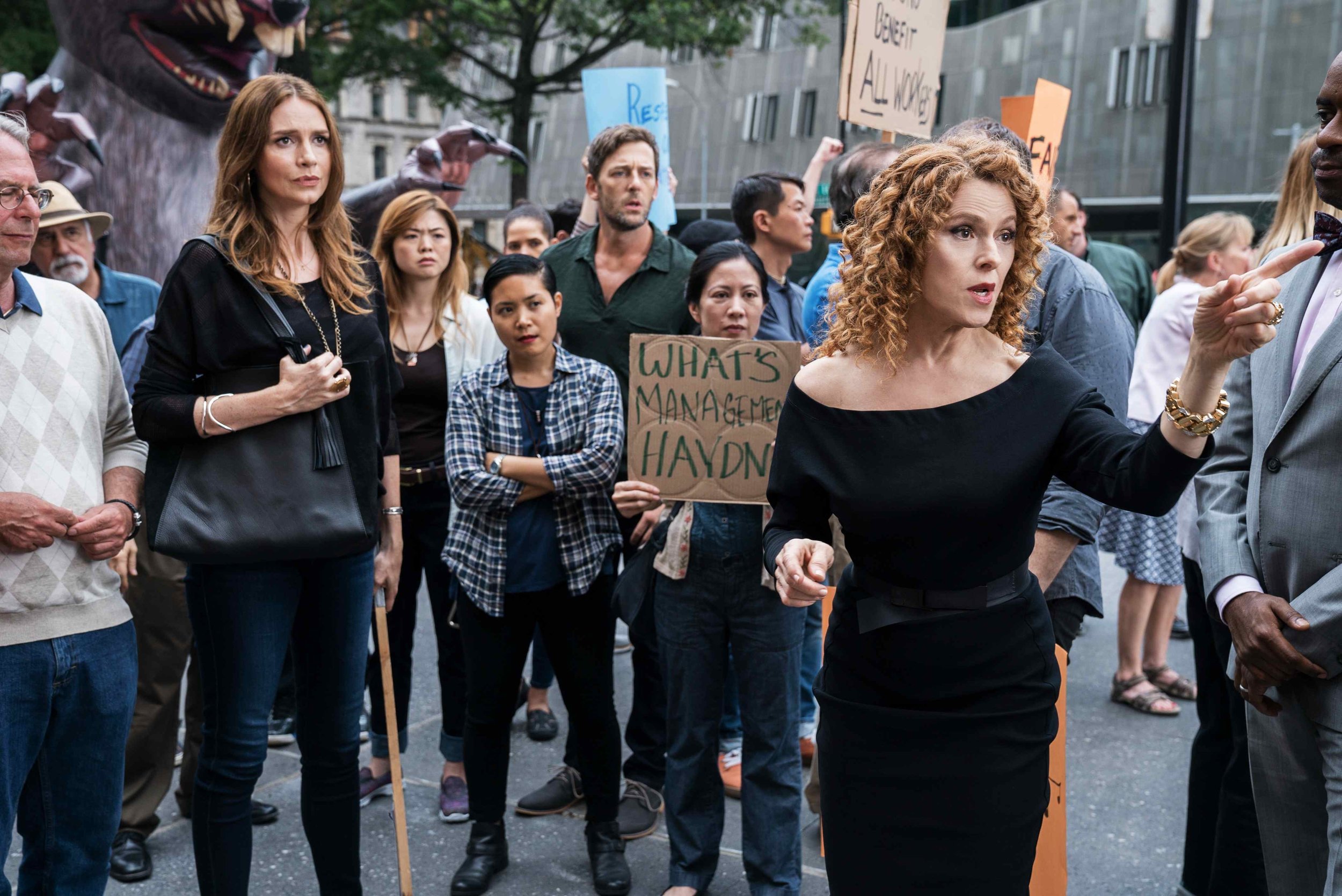 5. Bernie+&+Safron+-+on+strike.jpg