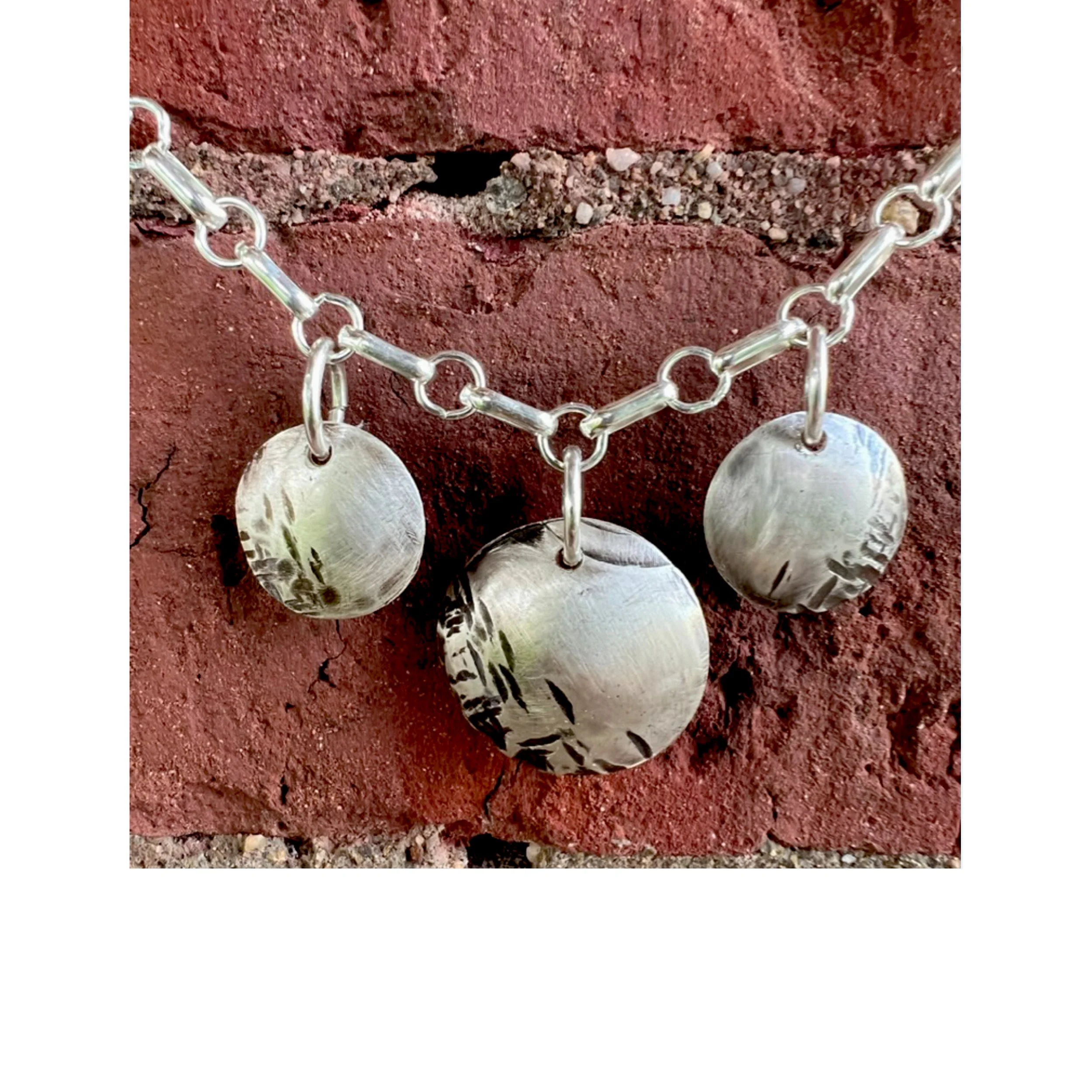 Circle Back Necklace