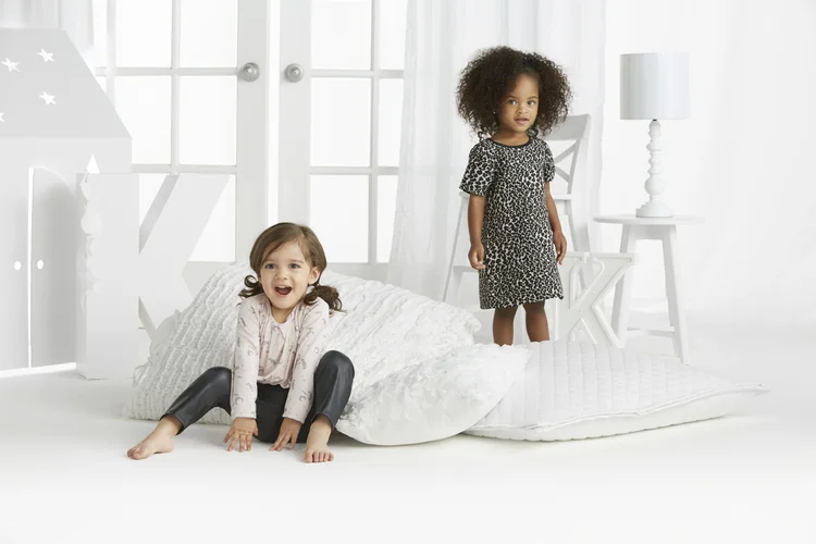 09_HENDRIX_RYDER_PEYTON_ABIGAIL_TODDLER_USA_CAN_GROUP_5657.jpg