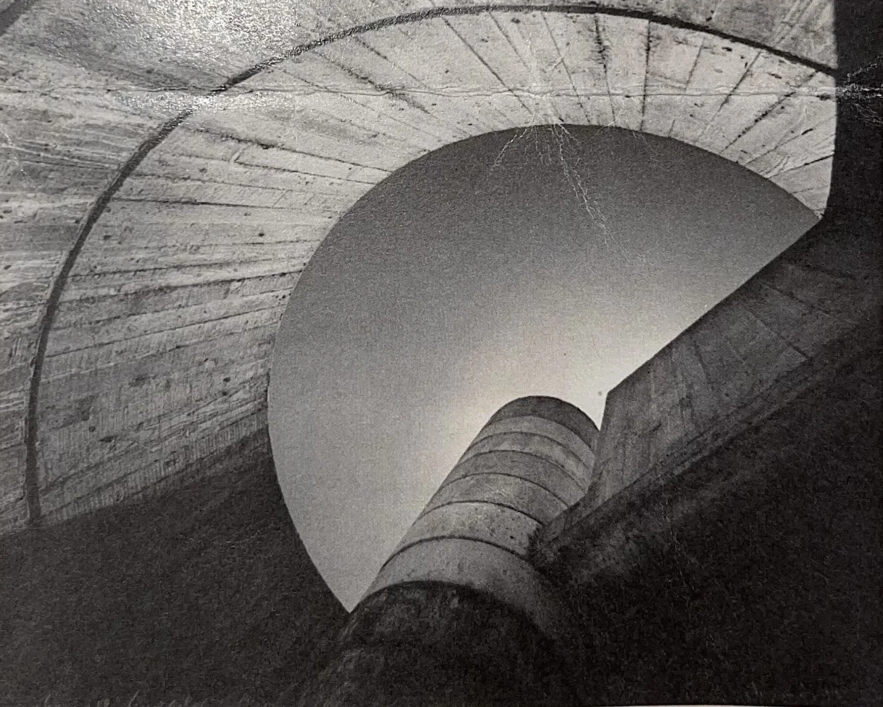 EXHIBITION VISIT: Dupain and Adams: In Search of Perfection