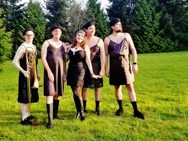 Burlesco May 4 (640x480).jpg