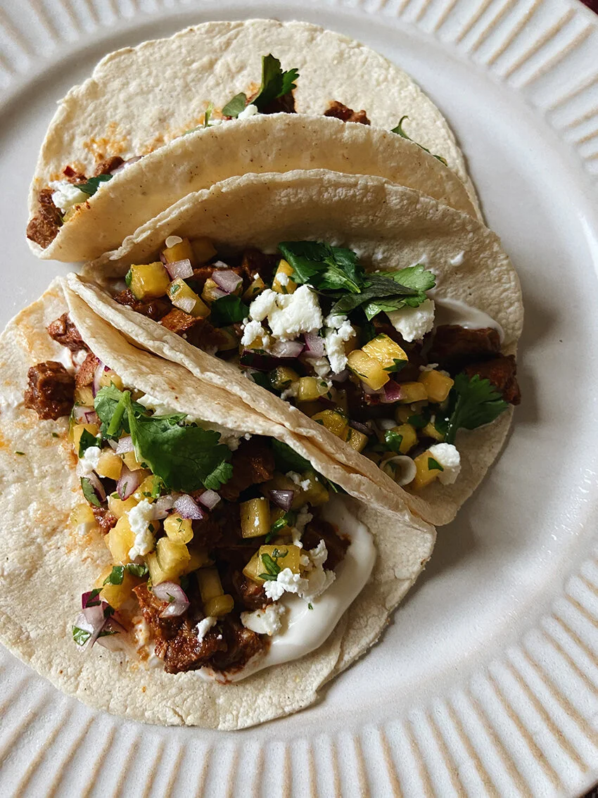 Tacos al pastor et salsa à l’ananas — the flying flour.