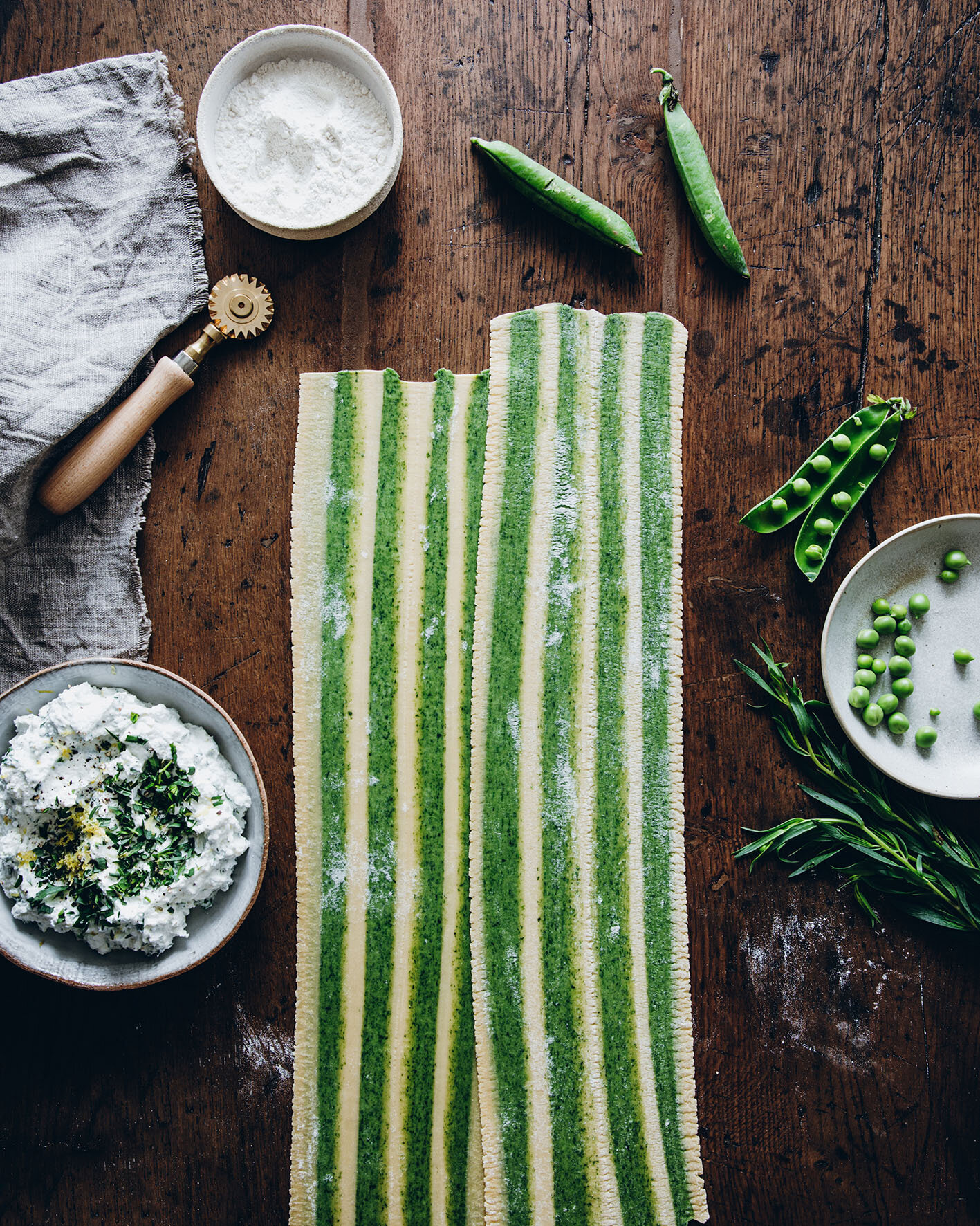 Raviolis rayés, farce ricotta & estragon © Parigote X The Flying Flour