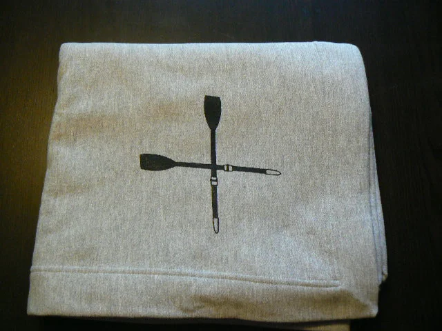 grey blanket.jpg