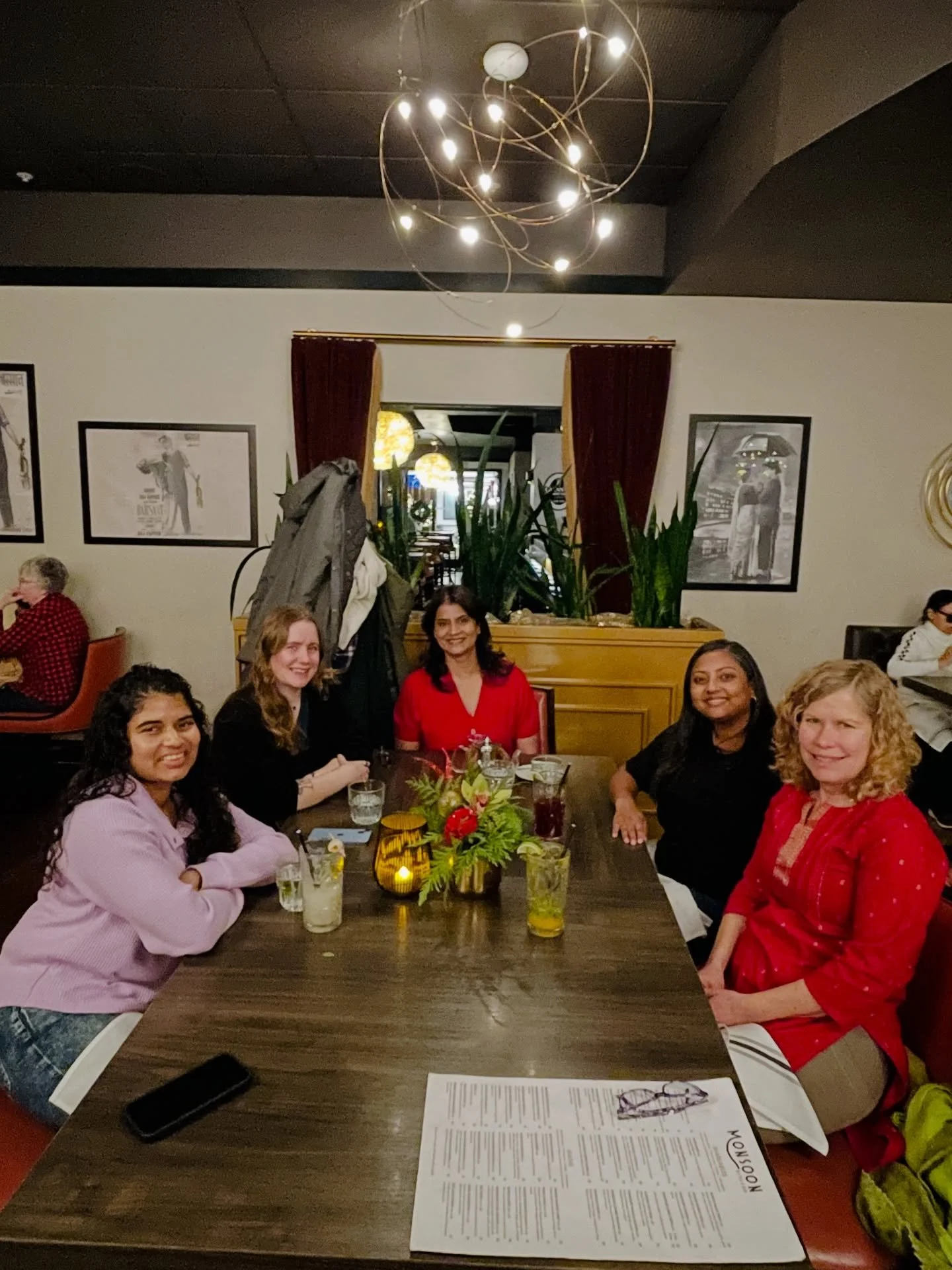 SY Dream Team at Christmas dinner 🧘🏻&zwj;♀️🎄🎅🏼💛
at Monsoon Bistro &amp; Bar

#sunyogaedmonton #dreamteam #yoga #traditional #yegyoga #christmasparty #joy #gratitude #Holidays #love #UpliftEachOther