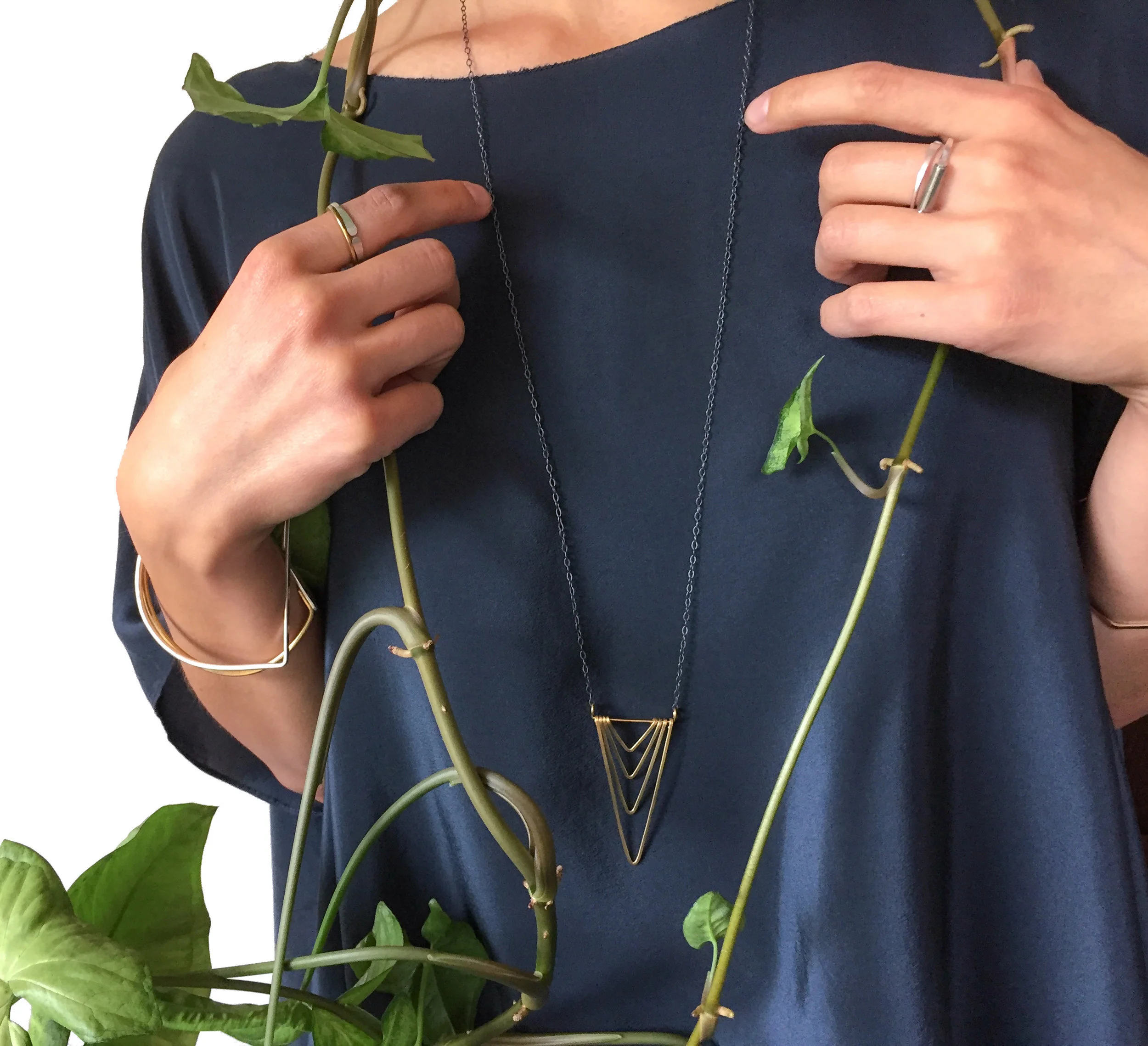 long gold pointed arch necklace