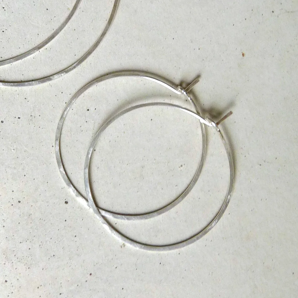 sterling silver hammered hoops