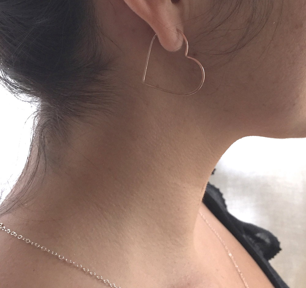 Small heart shaped hammered hoop earrings — NEW REFINED BASICS