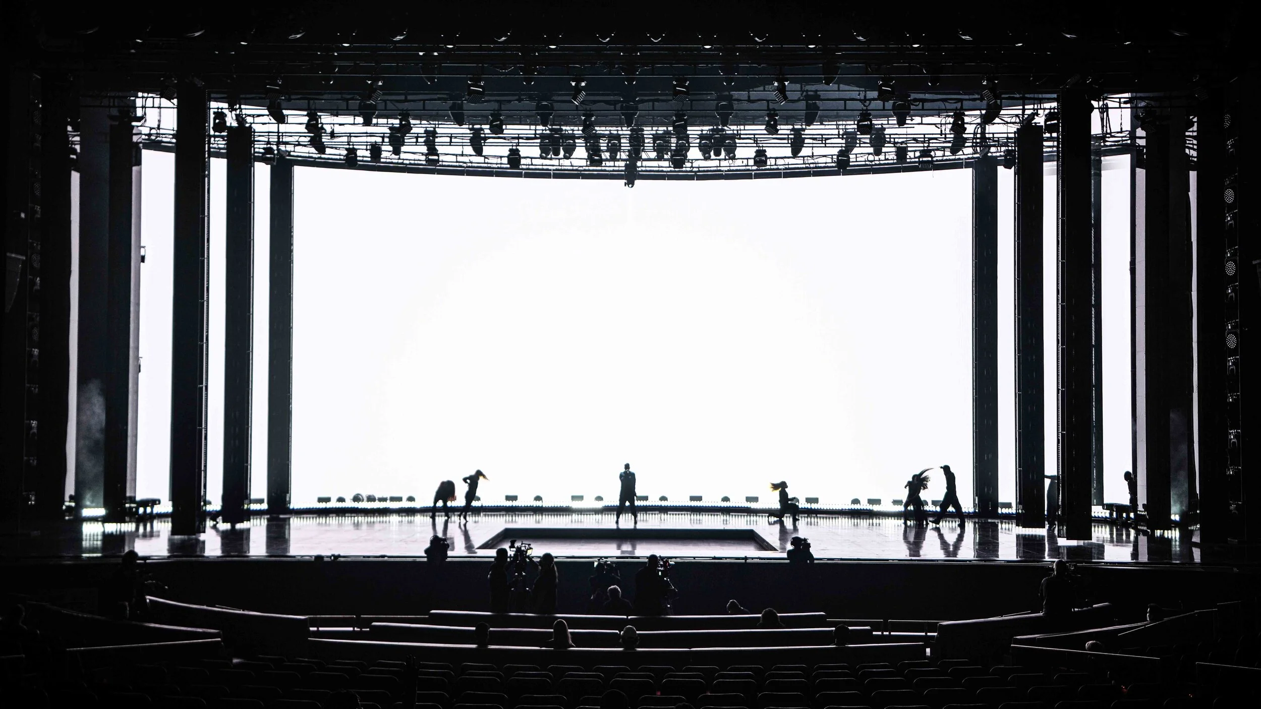URLV_ProdPhotos_Final_Sm_13.jpg