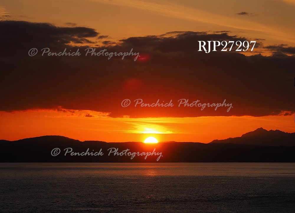 Scenic Alaska 6-2025 Wall Art Available for Purchase Contact: penchickphoto@gmail.com