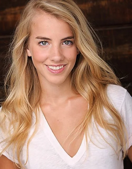 Lindsay Sawyer.jpg