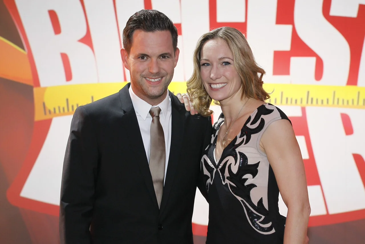 Die beiden Finalmoderatoren von The Biggest Loser: Matthias Killing und Christine Theiss Foto: SAT.1 / Guido Engels