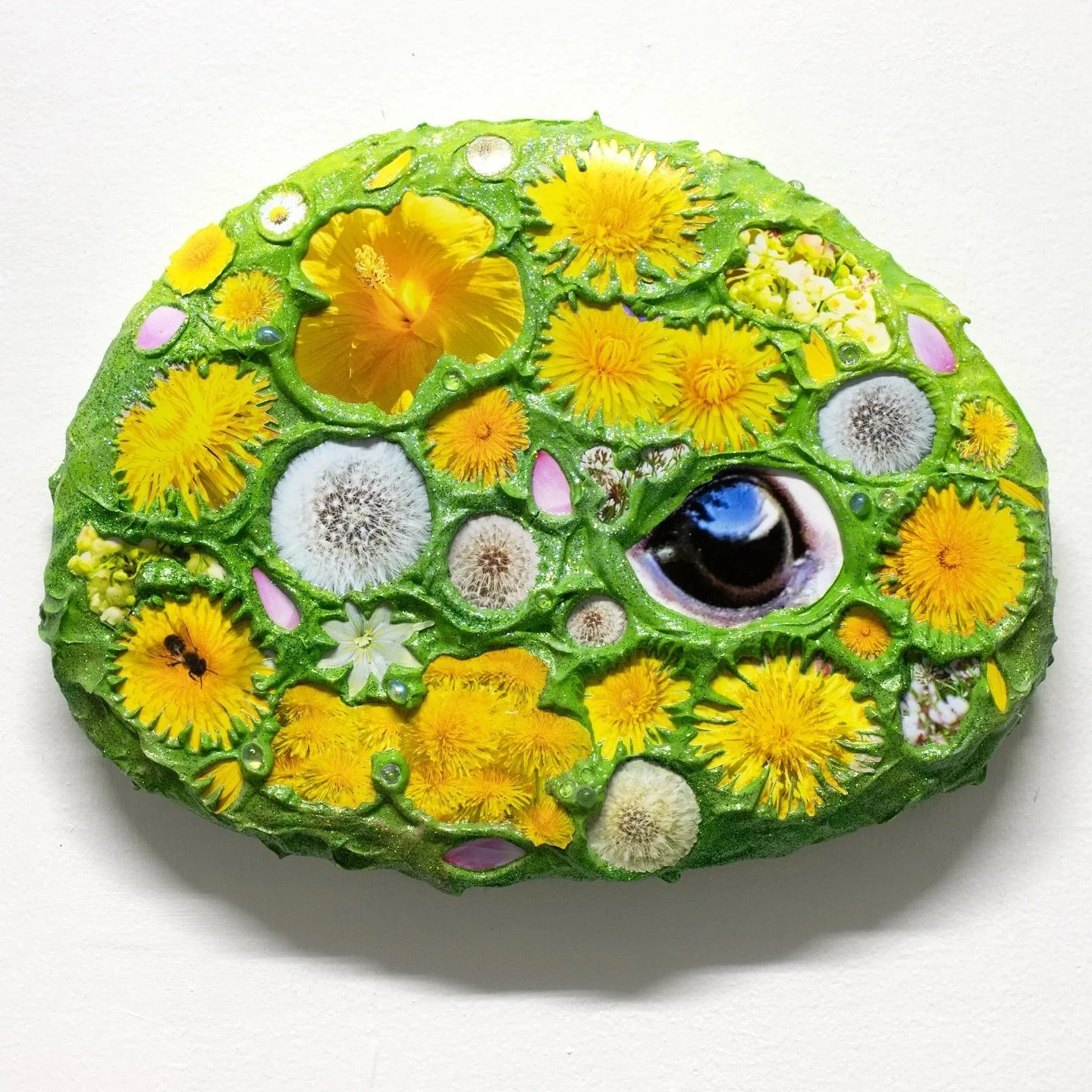 We are getting some great submissions for our Winter Open Call! ⁠
Send us your work before the deadline - Nov 30th! ⁠
Here are a few of our current favorites:⁠
⁠
⁠Freddie Greis⁠
@freddiegreis⁠
Impossibly Sunny Day (Dandelion grub)/ 2024/ acrylic, col