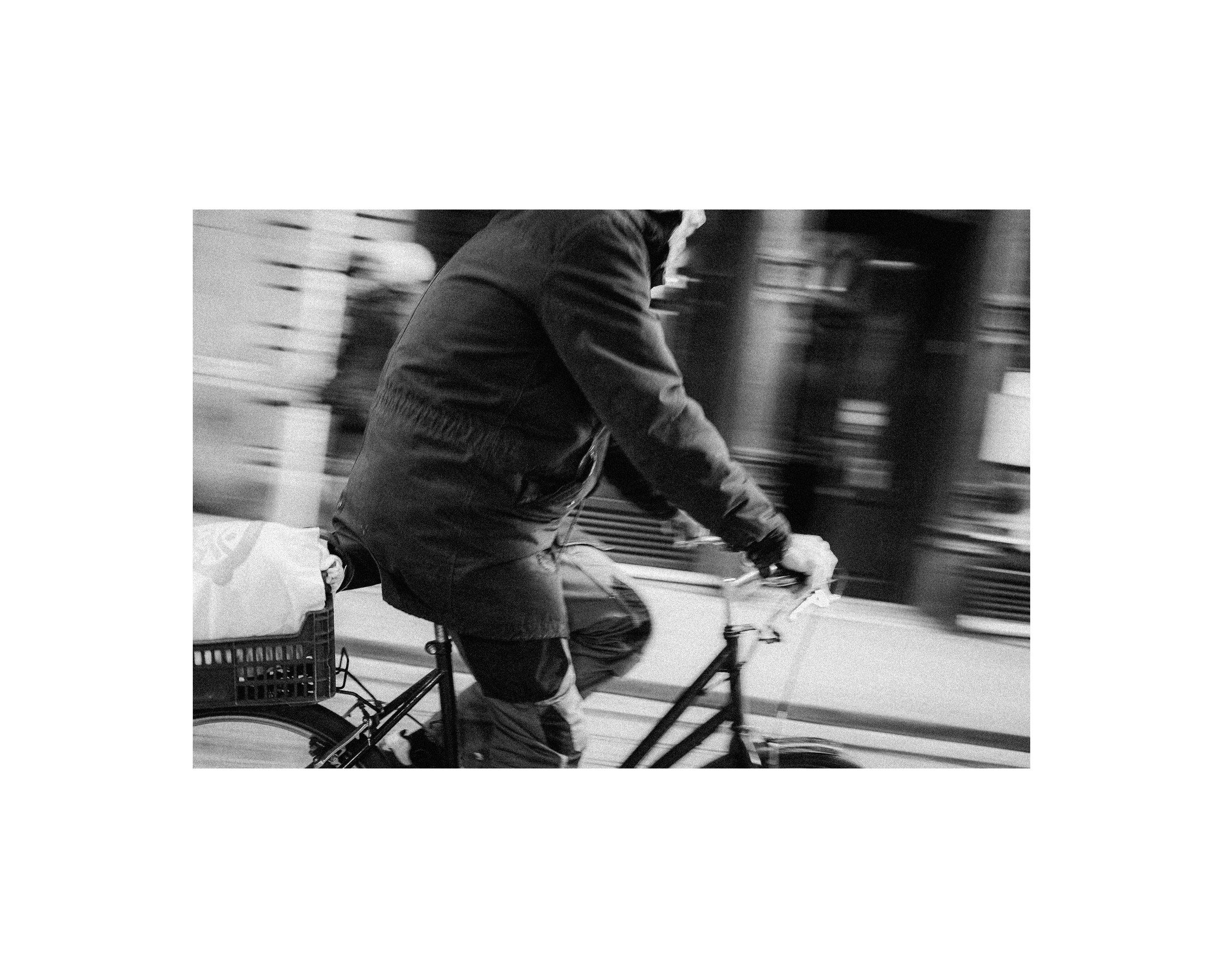 bike blur.jpg