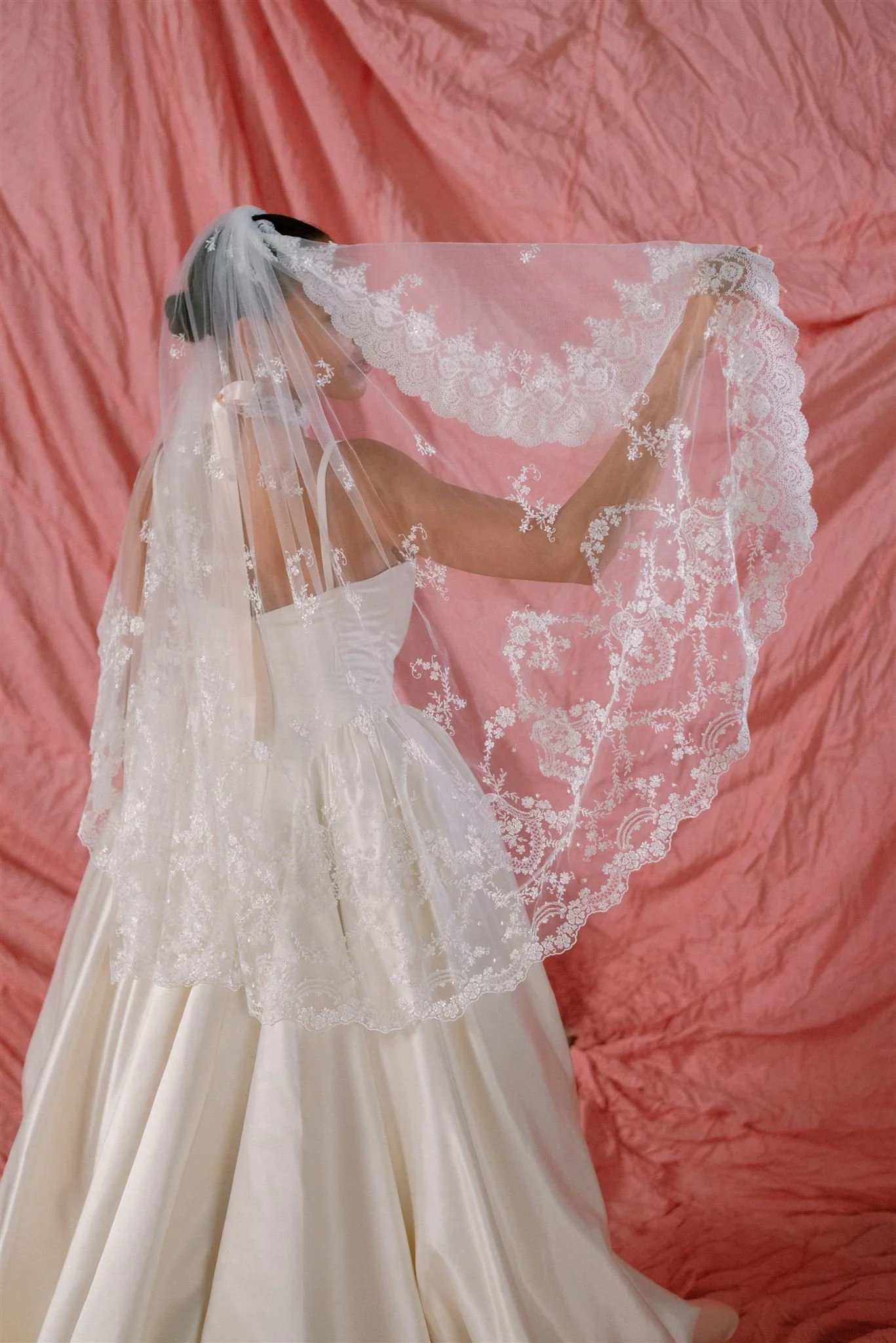 Georgia-embroidered-veil.jpg