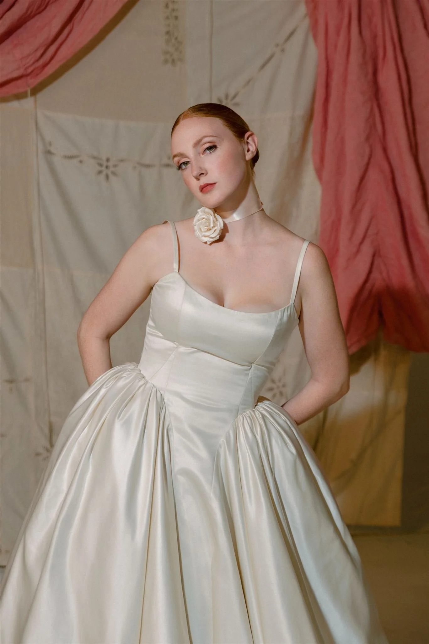 Silk-rose-bridal-choker.jpg