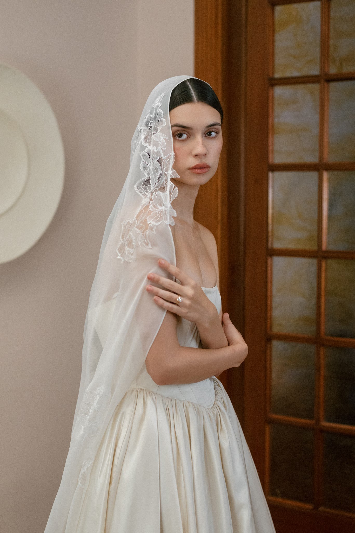 aphrodite-shawl-white-floral-lace-veil-styling.jpg.jpg