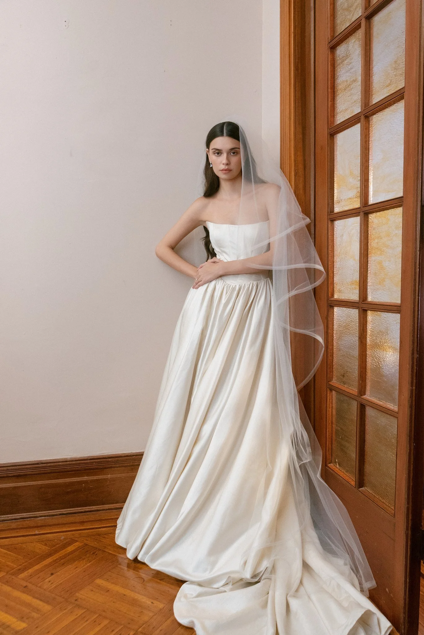 Vivica Veil