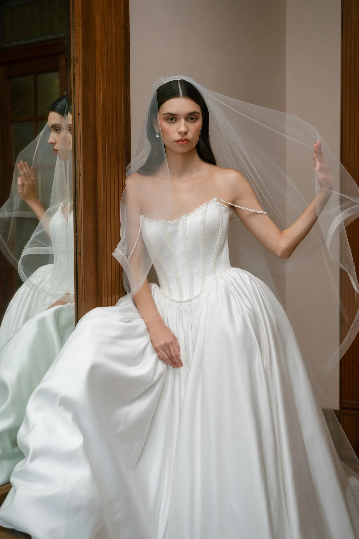 venetia-veil-white-tulle-front-bridal-portrait.jpg.jpg