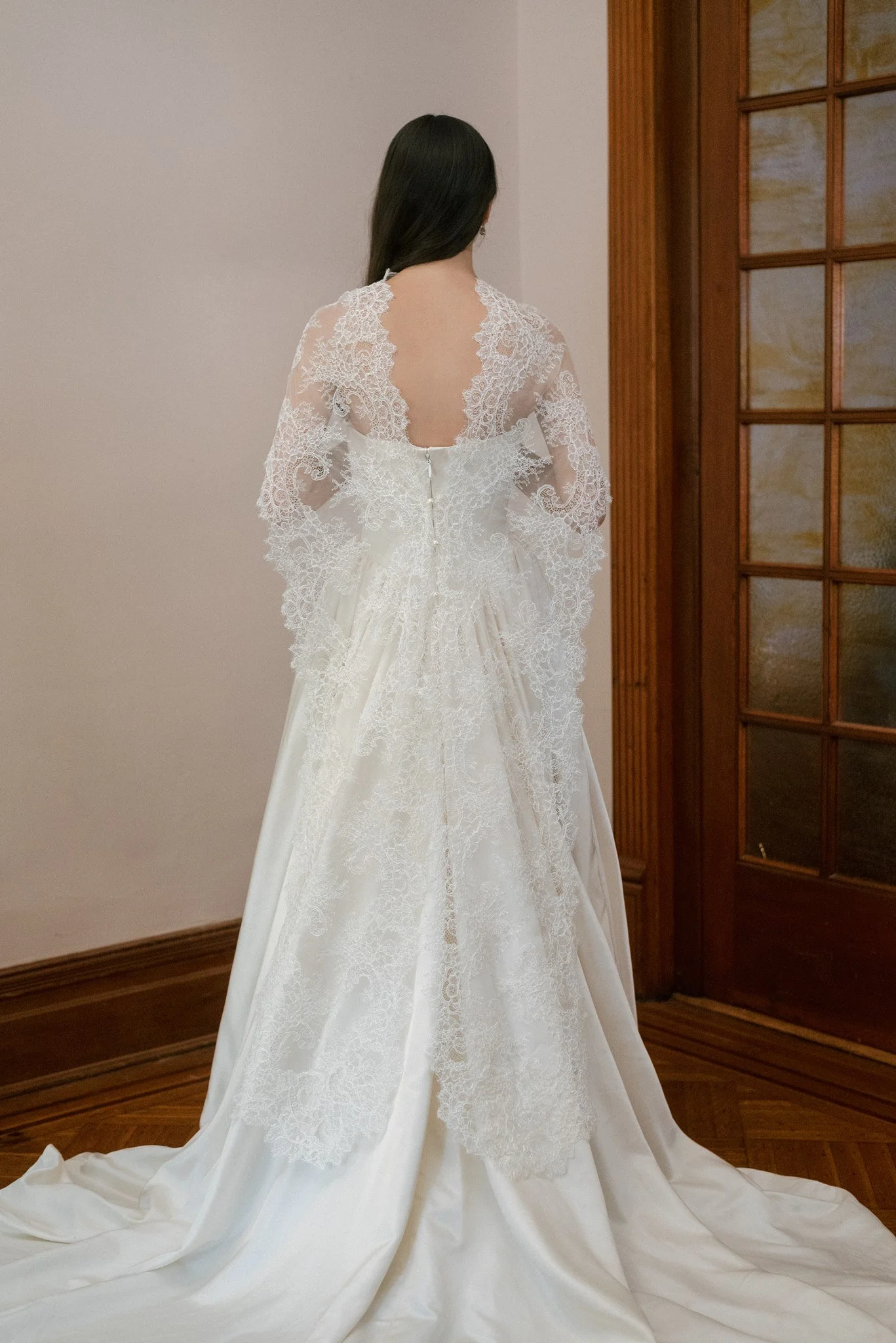 serafina-shawl-white-lace-back-view.jpg.jpg