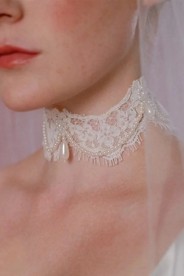 hottest-bridal-trend-lace-choker.jpg