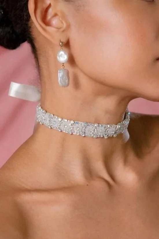 Aurora_bridal_choker.jpg