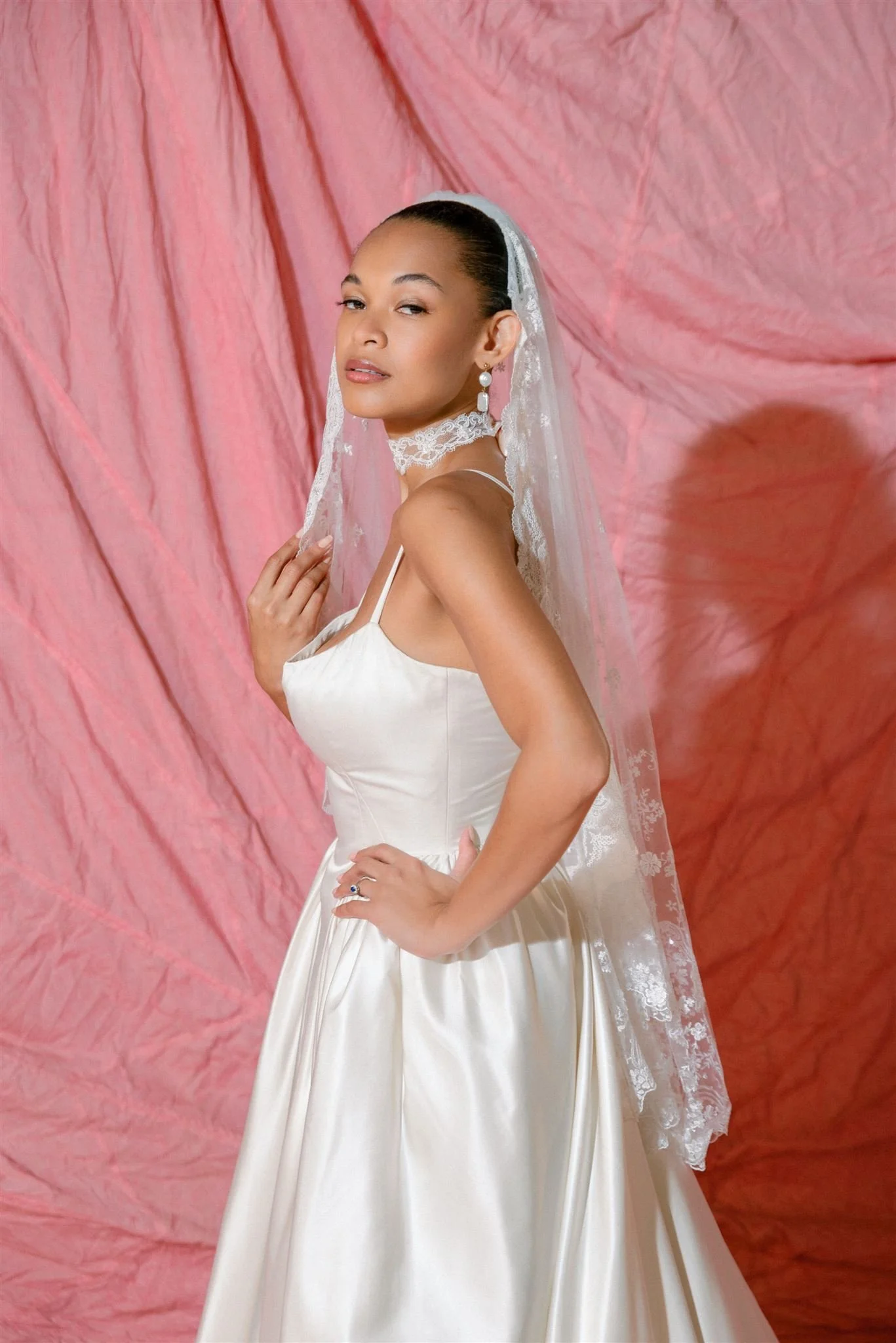 Celeste_beaded-lace-bridal-choker.jpg